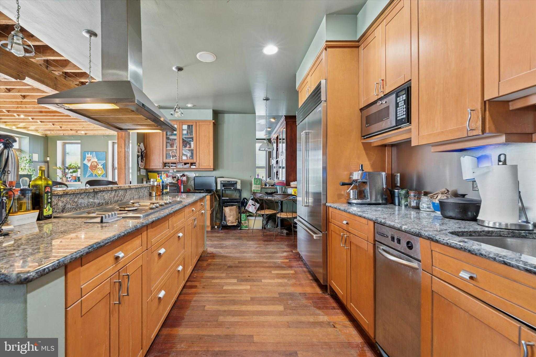 844 N 4th St # 48 photo 15