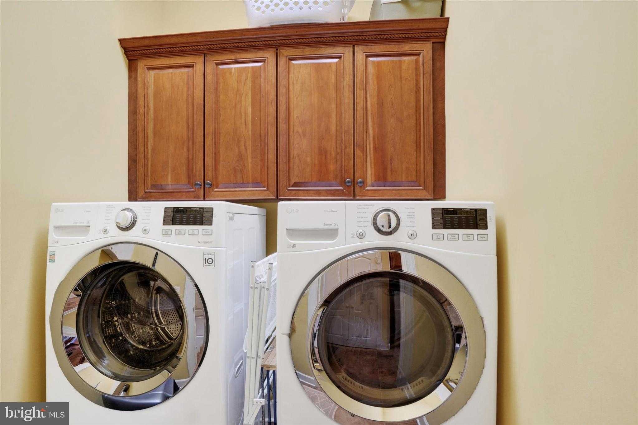 10 Azalea Dr photo 16