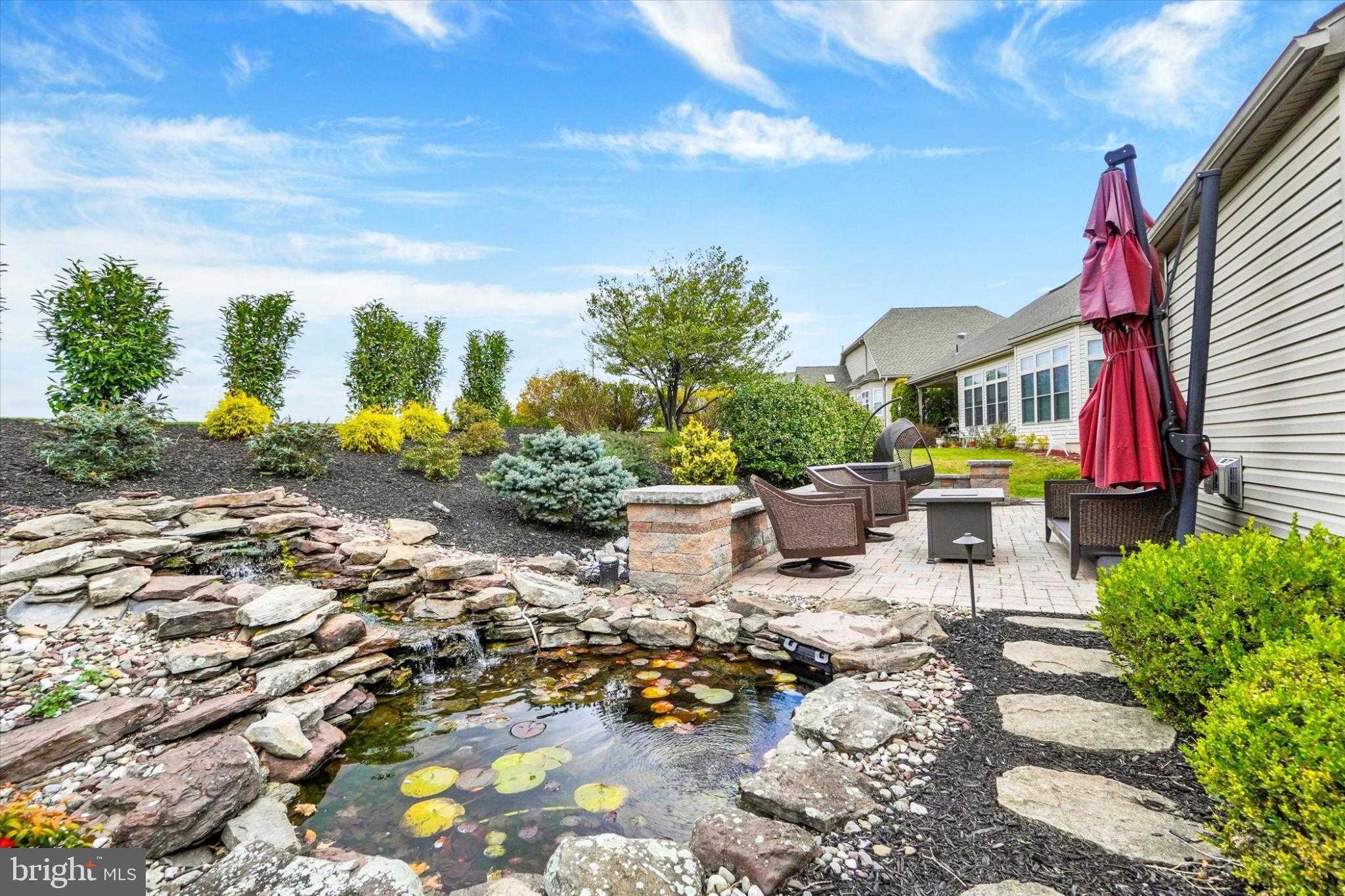 10 Azalea Dr photo 32