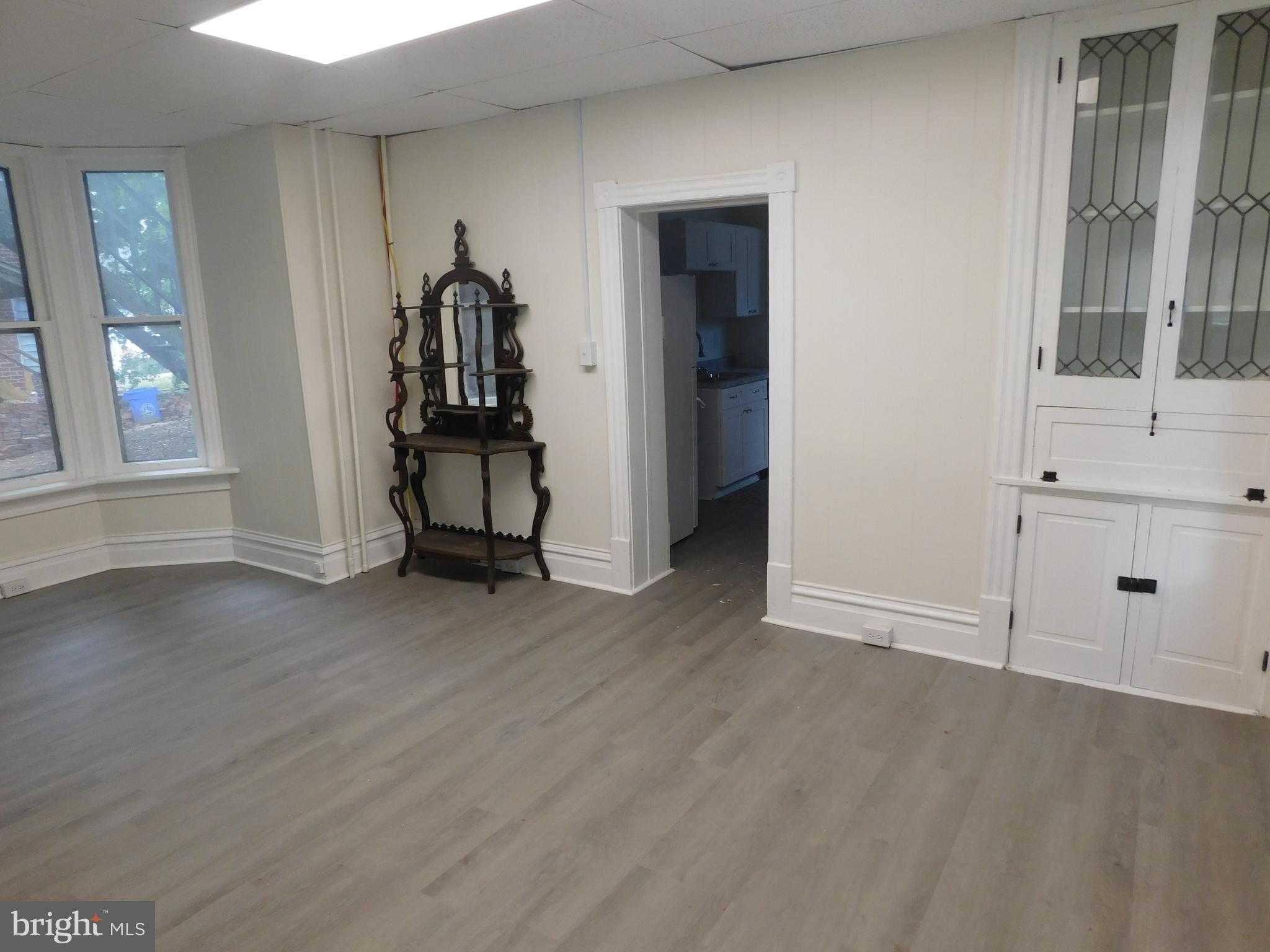 247 E 3rd St photo 9