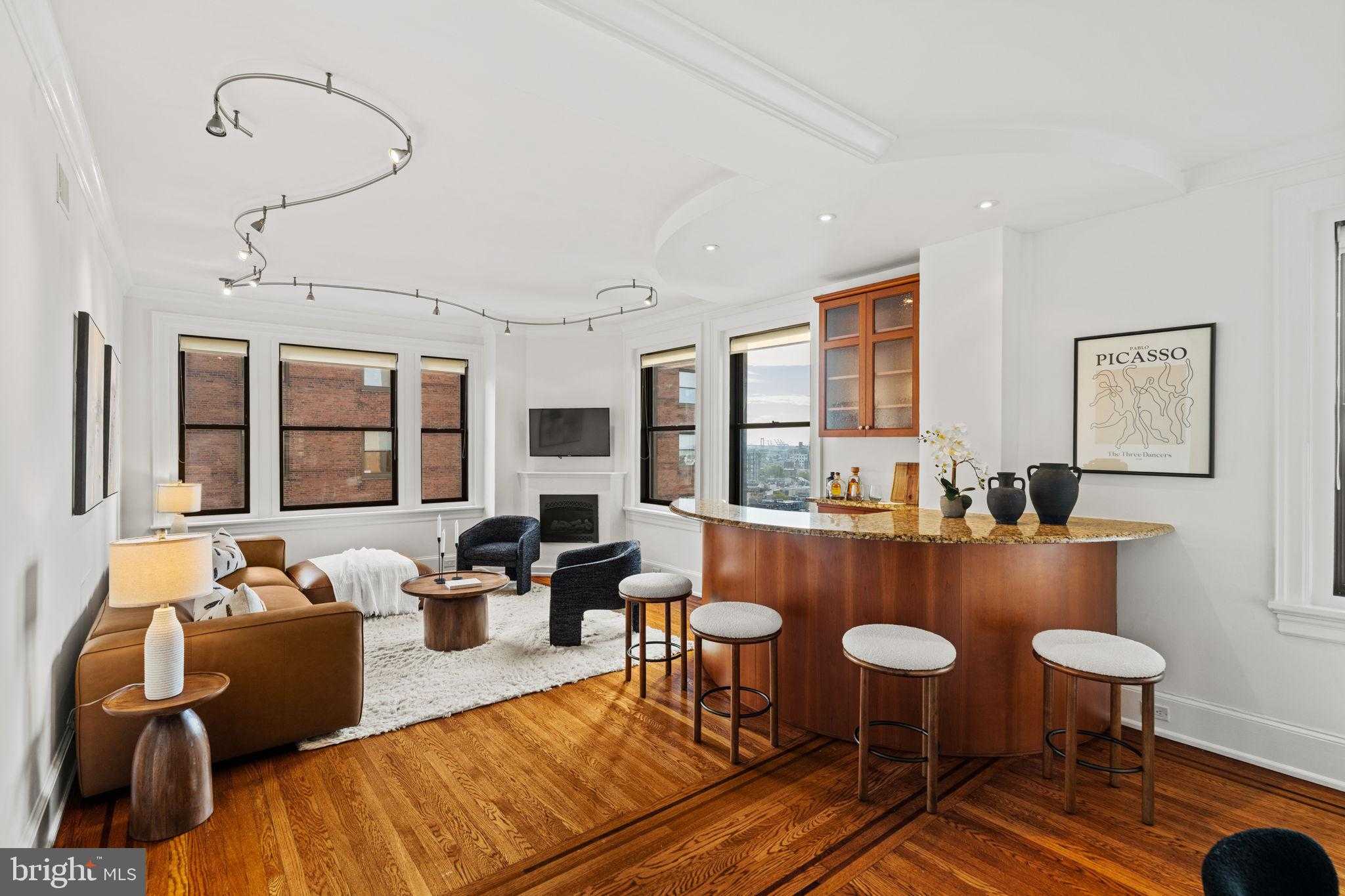 250 S 17th St Apt 1100 photo 7