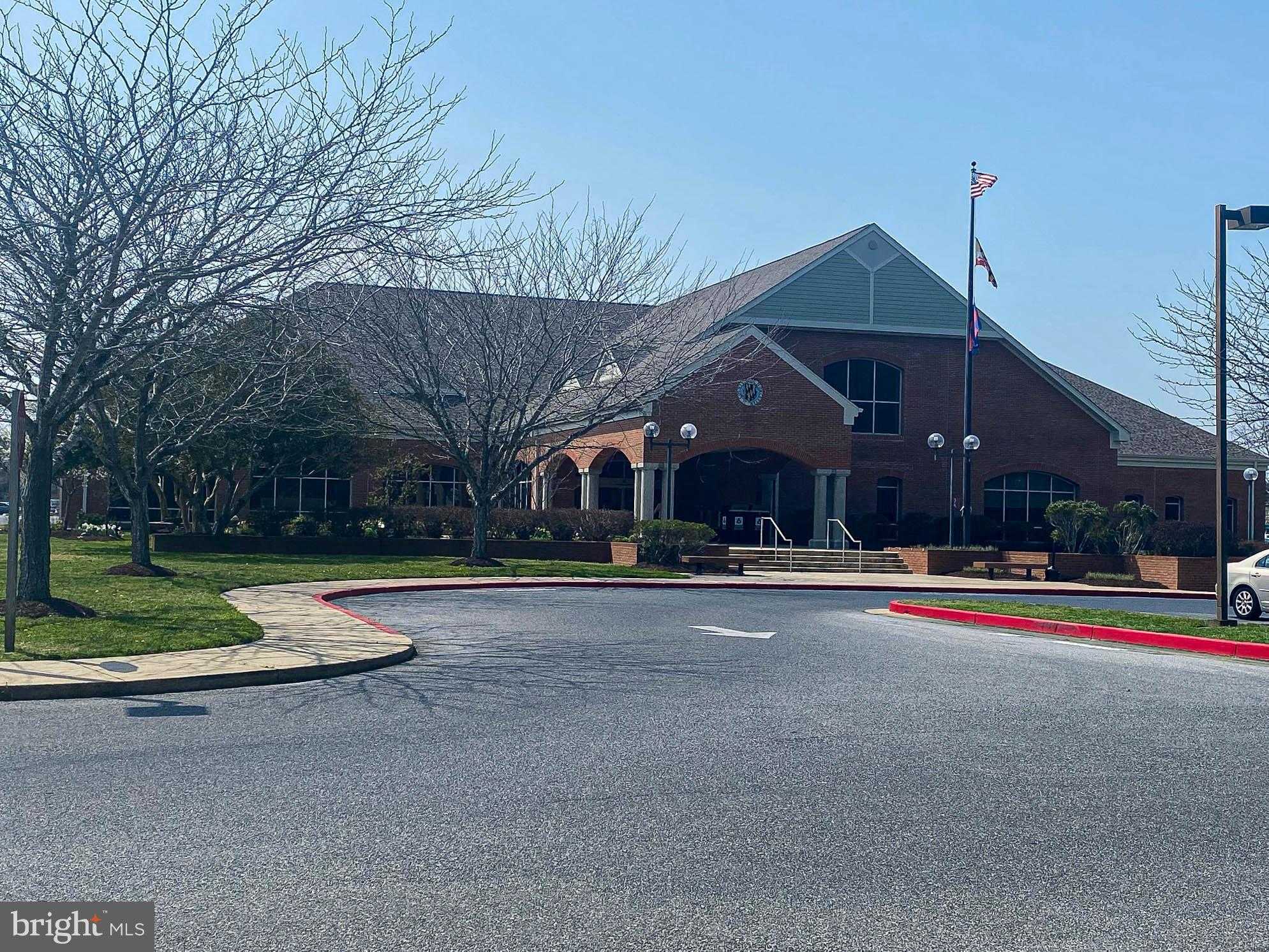 386 Ocean Pkwy photo 80