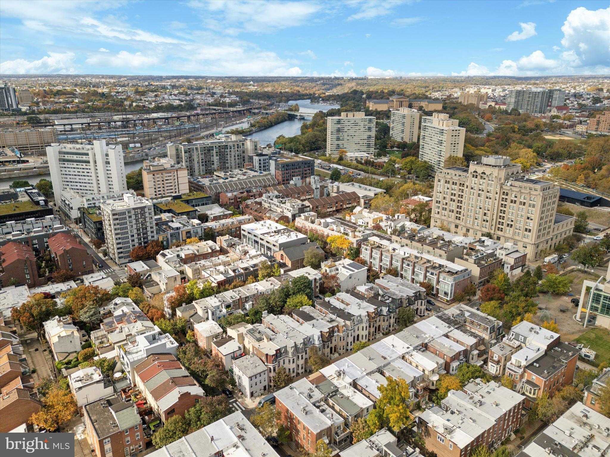 142 N 21st St photo 24