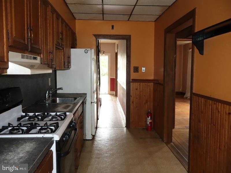 120 N Diamond St photo 14