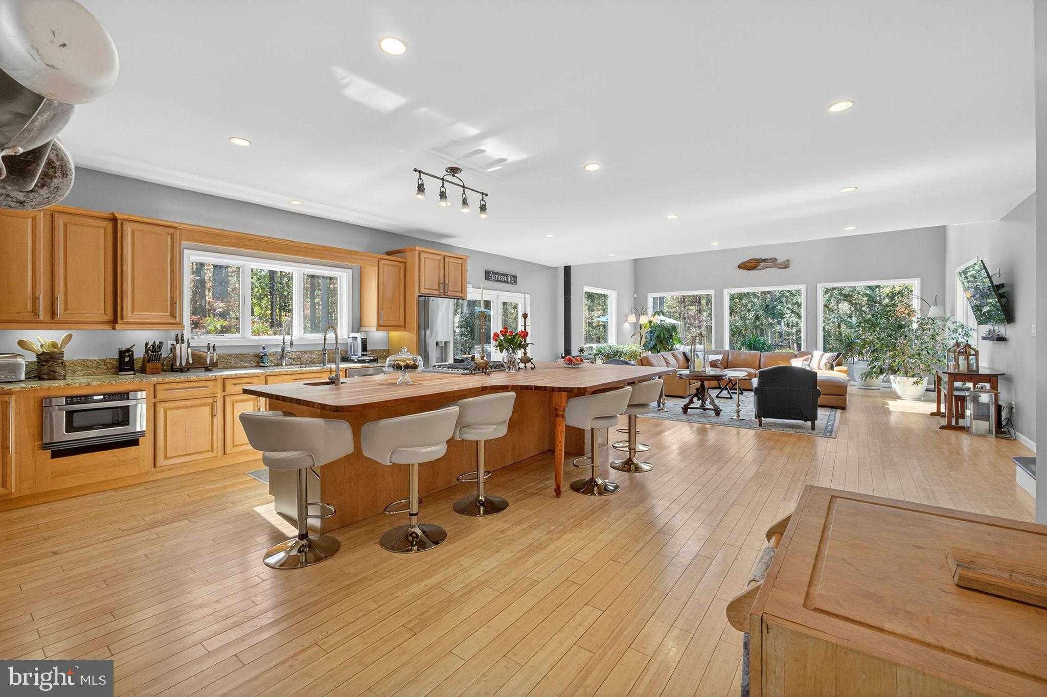 700 Battle Mountain Rd photo 6