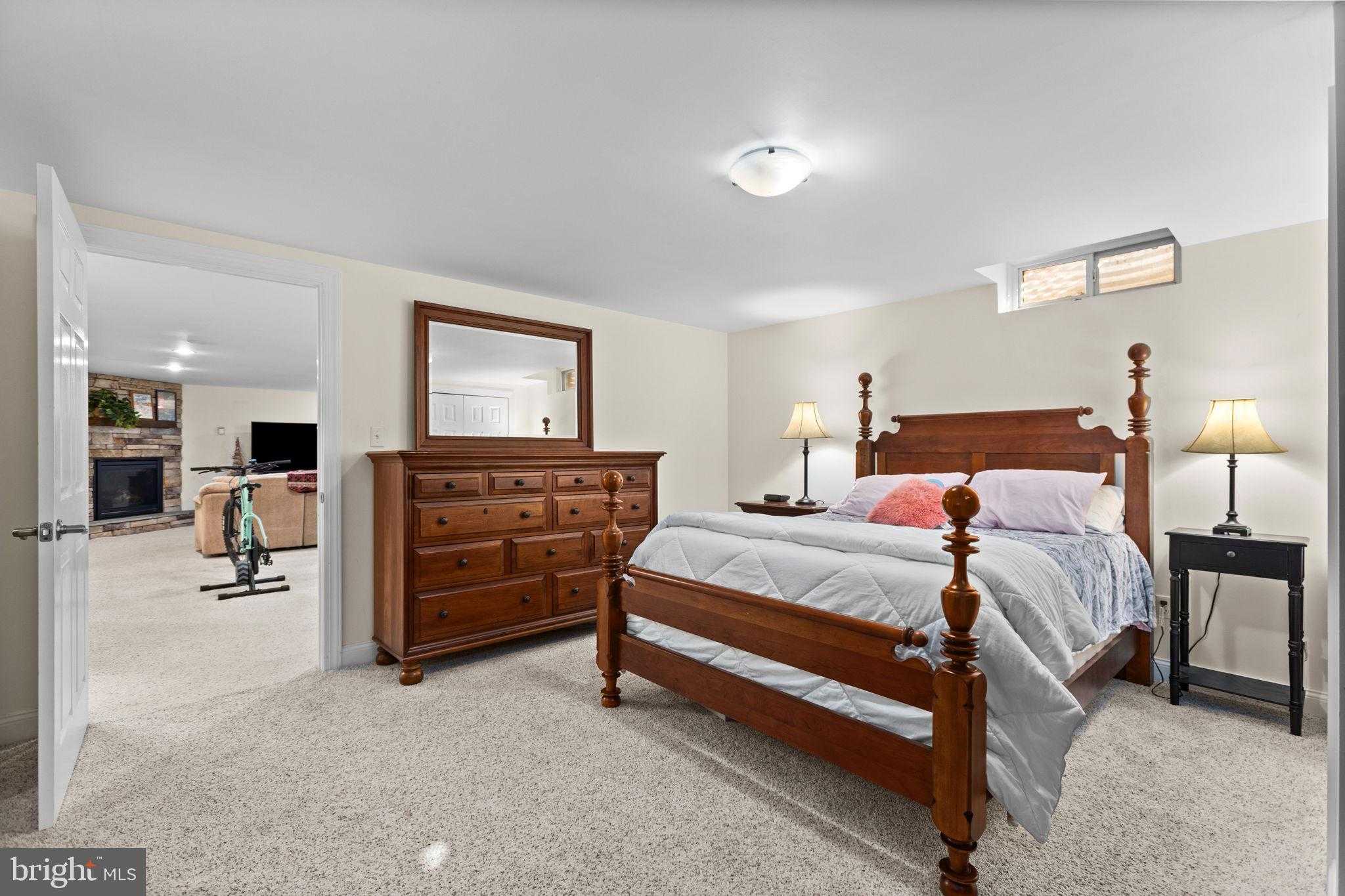 955 Sabra Way photo 26