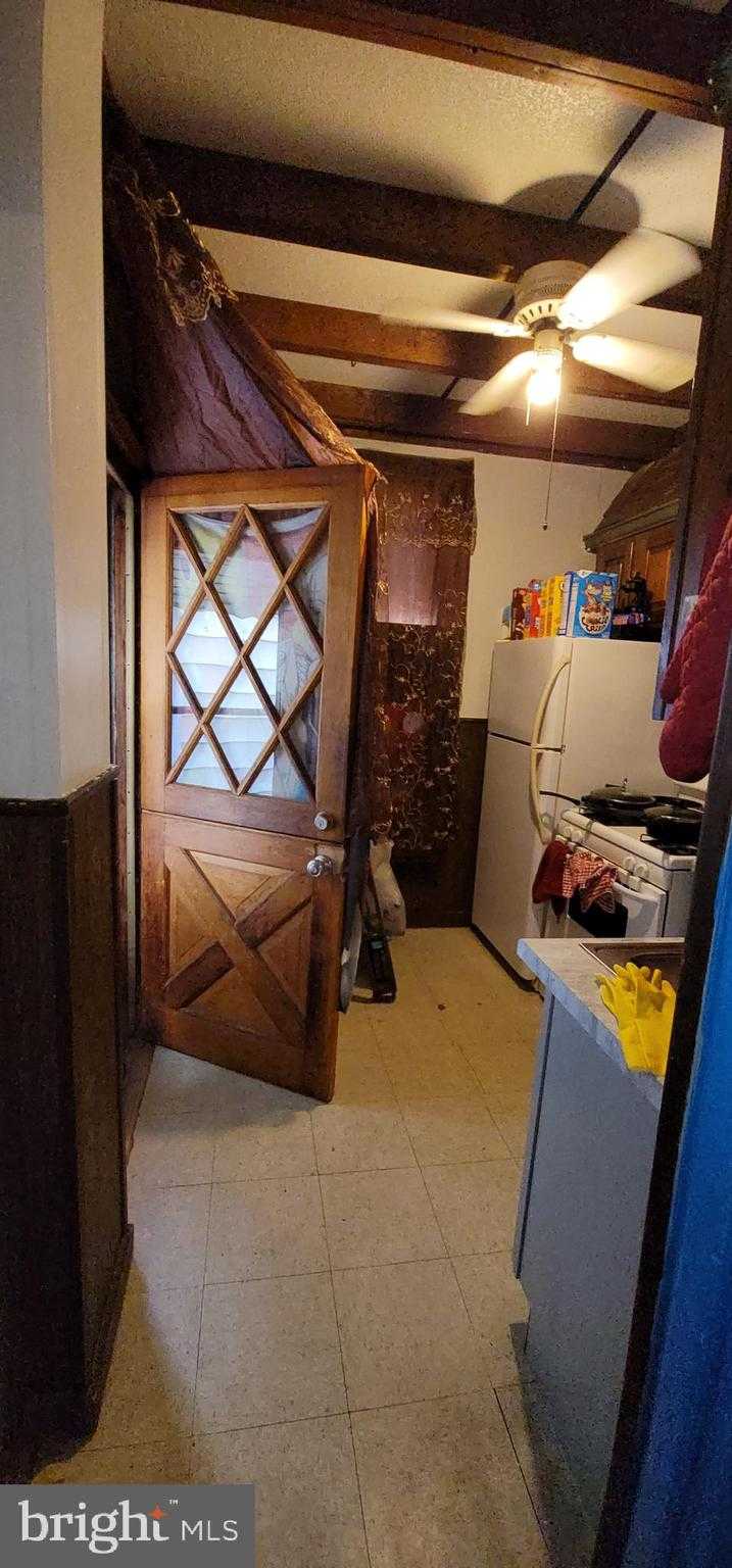 1357 N 10th St photo 11