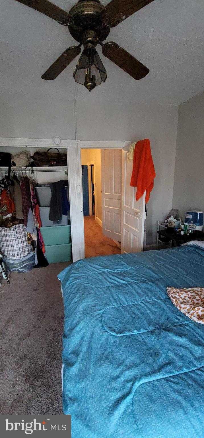 1357 N 10th St photo 35