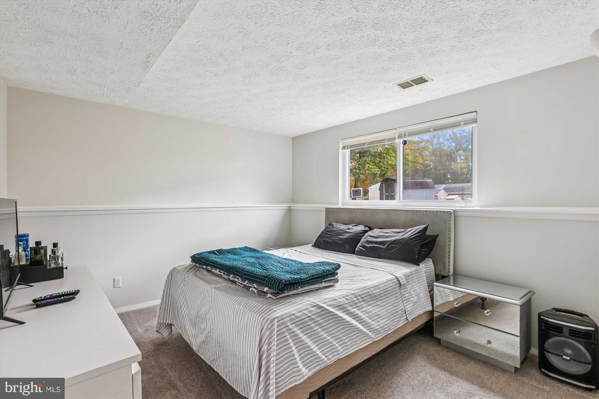 7001 Killarney St photo 26