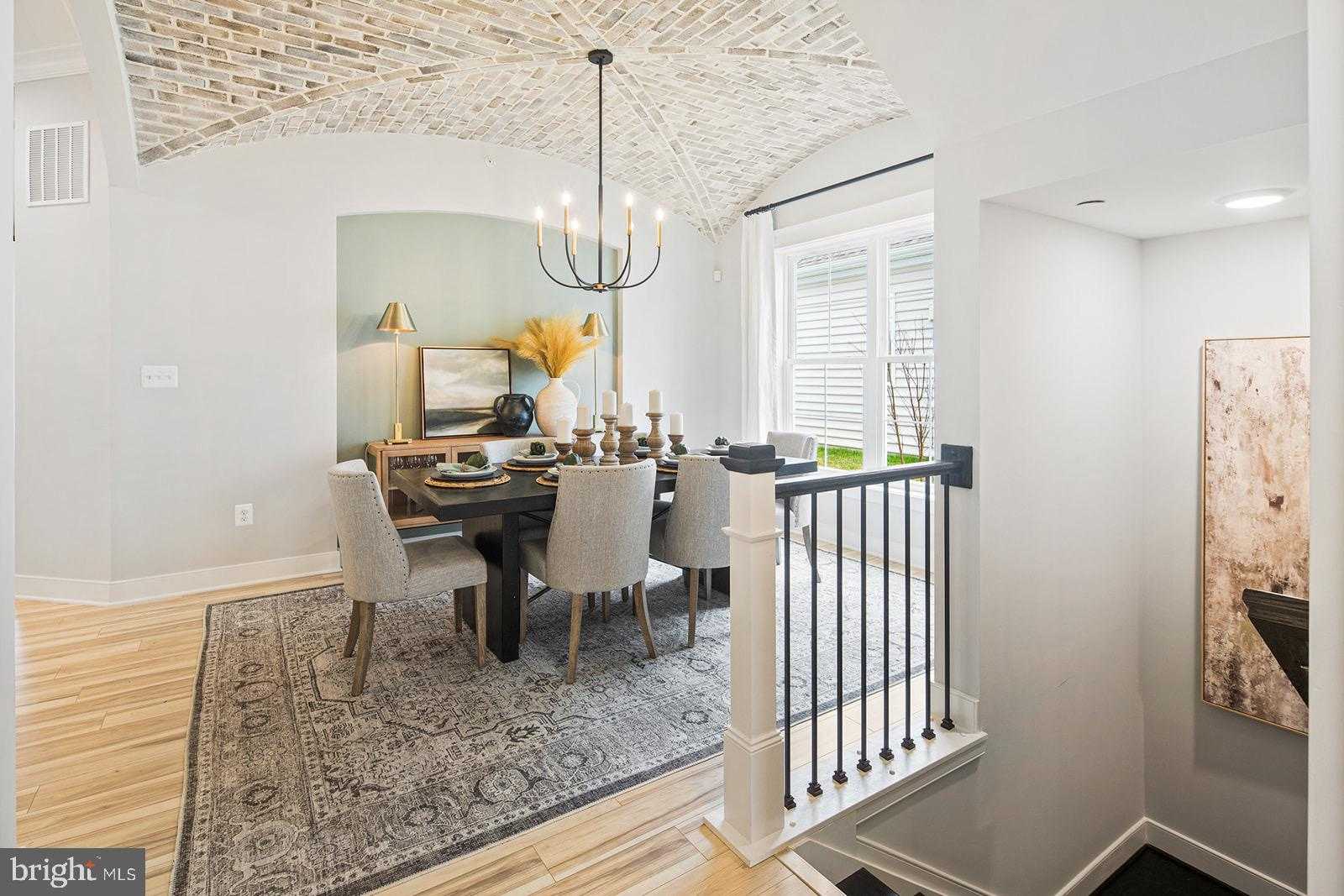 202 Man O War Pl photo 10