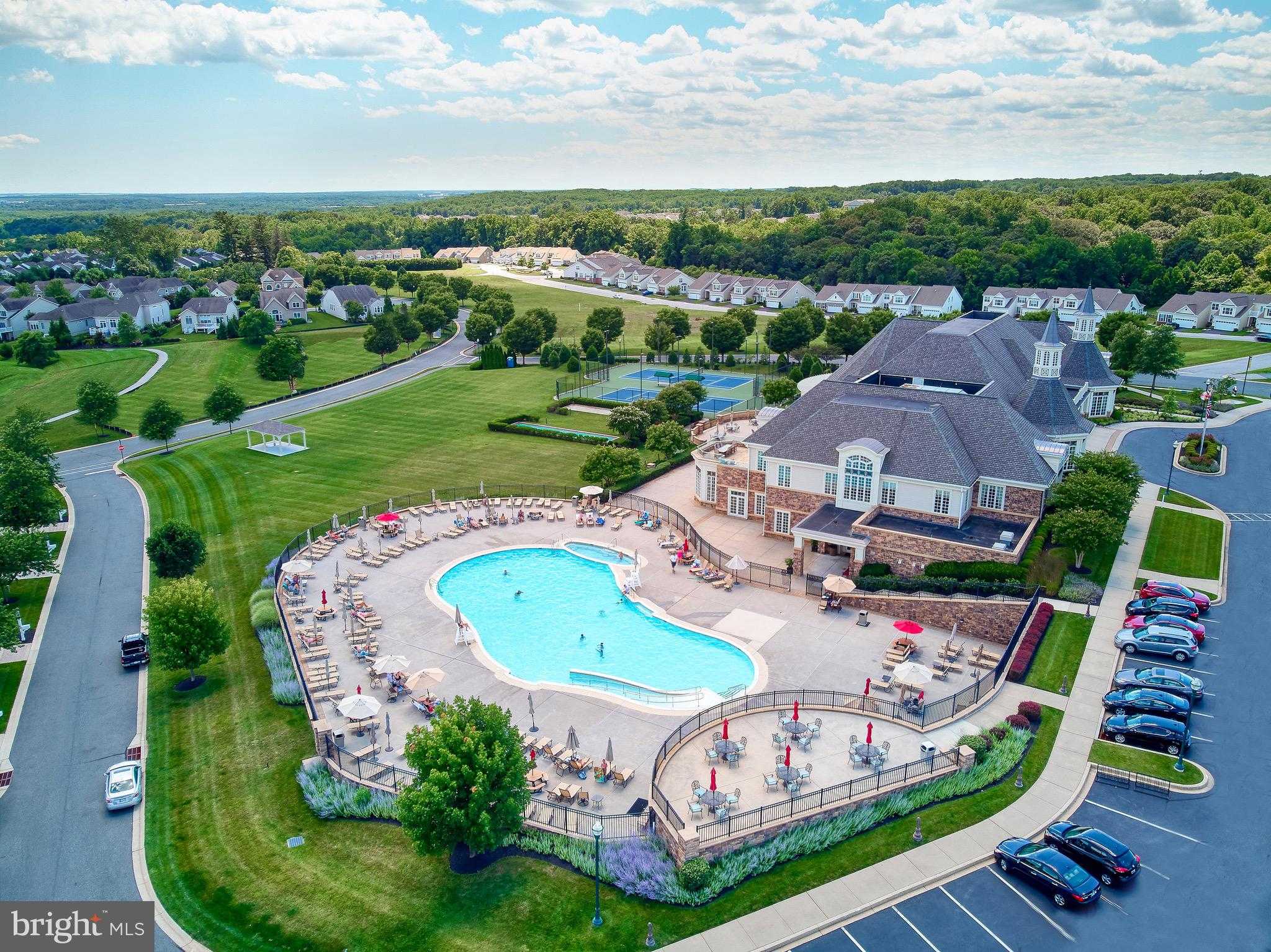 202 Man O War Pl photo 90