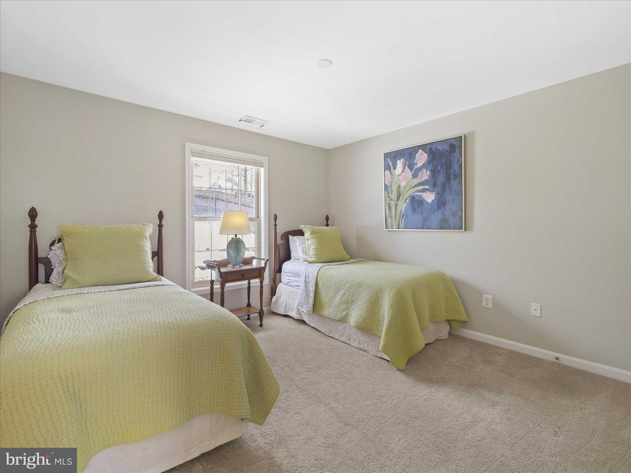 6705 W Lakeridge Rd photo 31