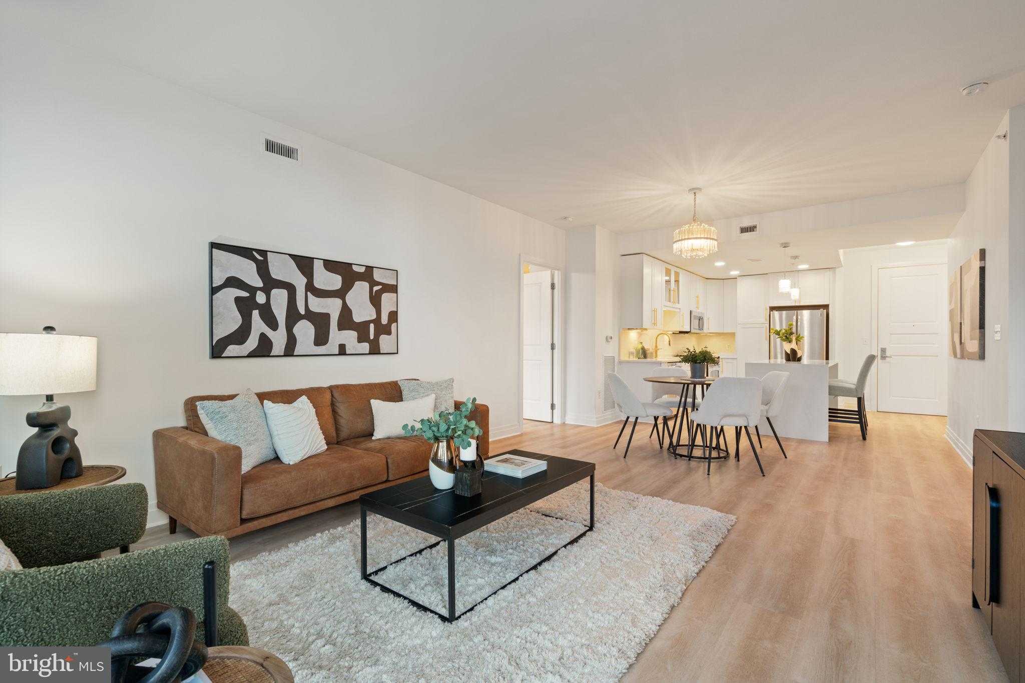 8220 Crestwood Heights Dr Apt 315 photo 6