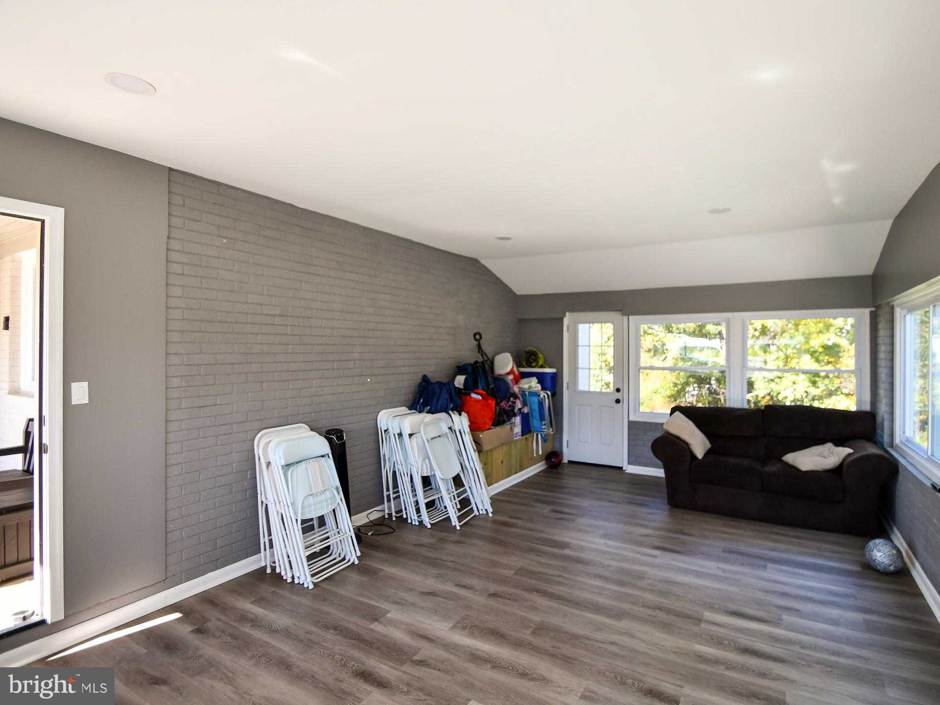 5222 Mussetter Rd photo 48