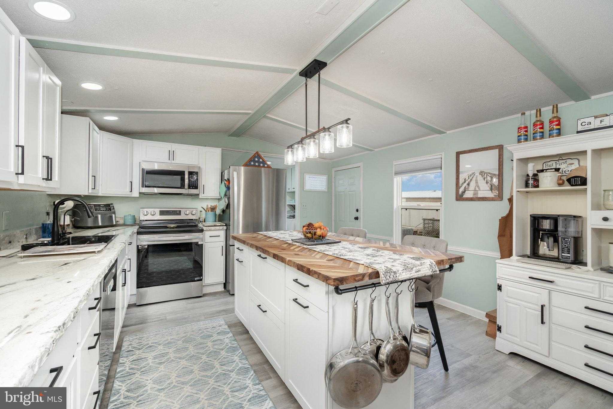 630 Palm City Park photo 7