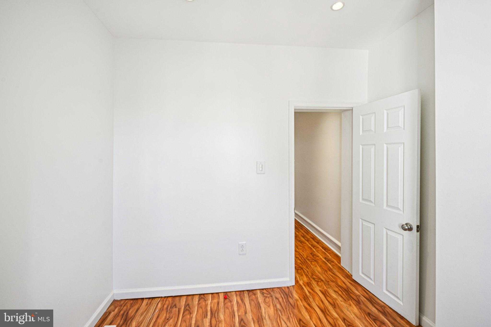 2324 S Mildred St photo 17