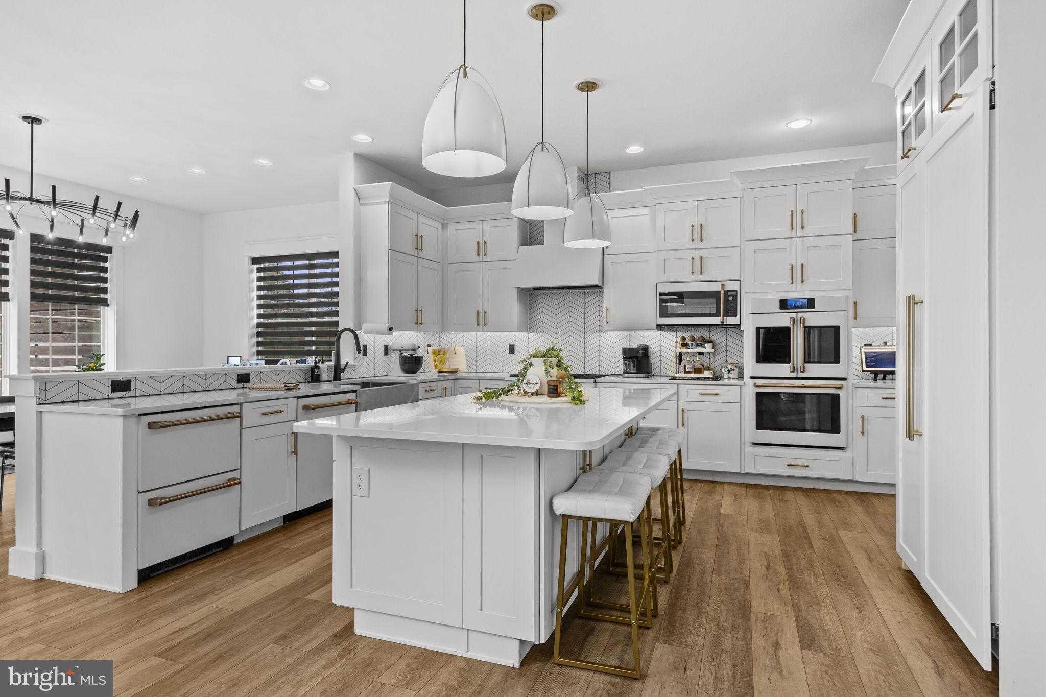 2 Freedom CT photo 14