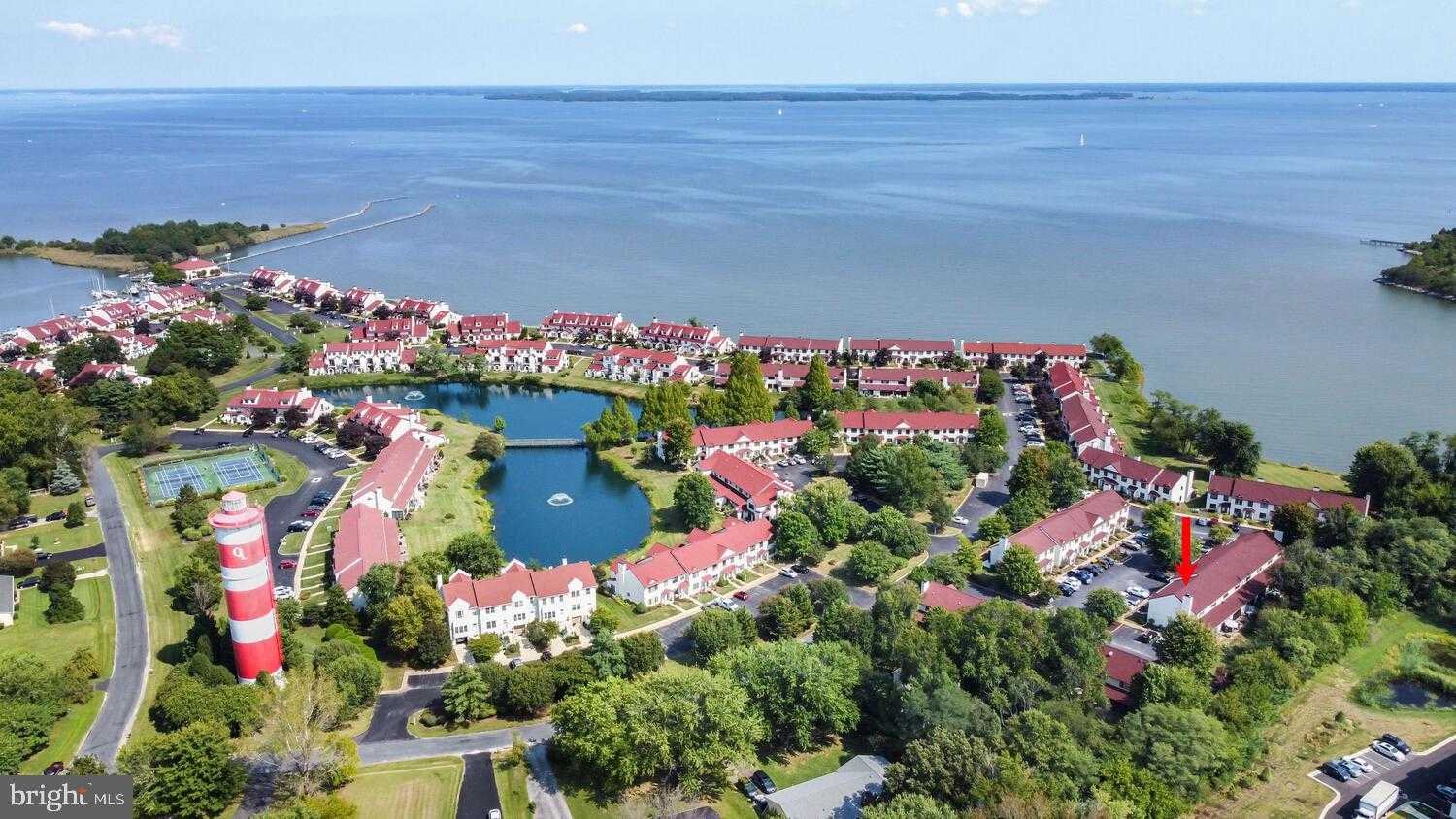 54 Queen Caroline CT photo 27