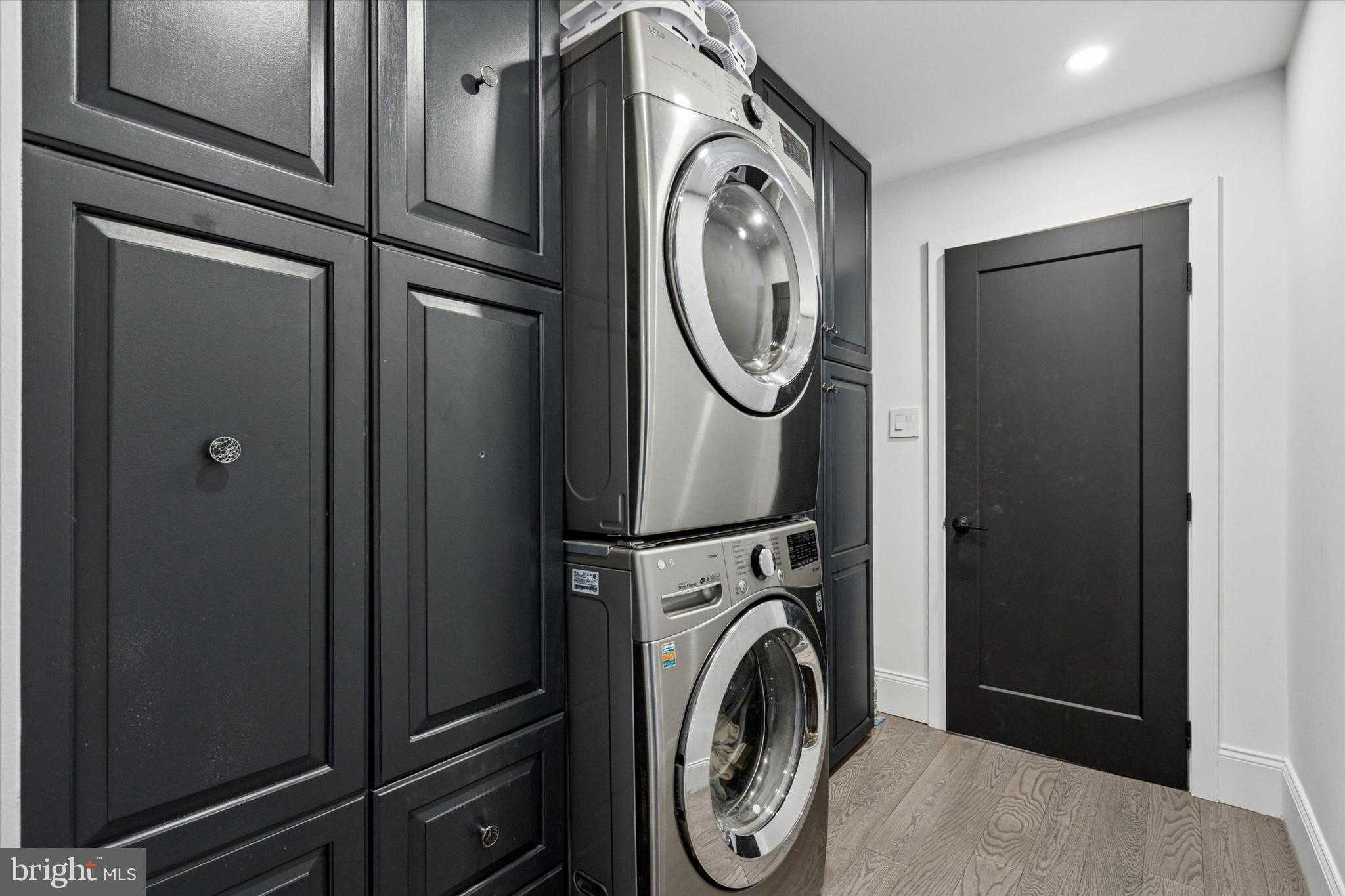 2694 Bridge St photo 13