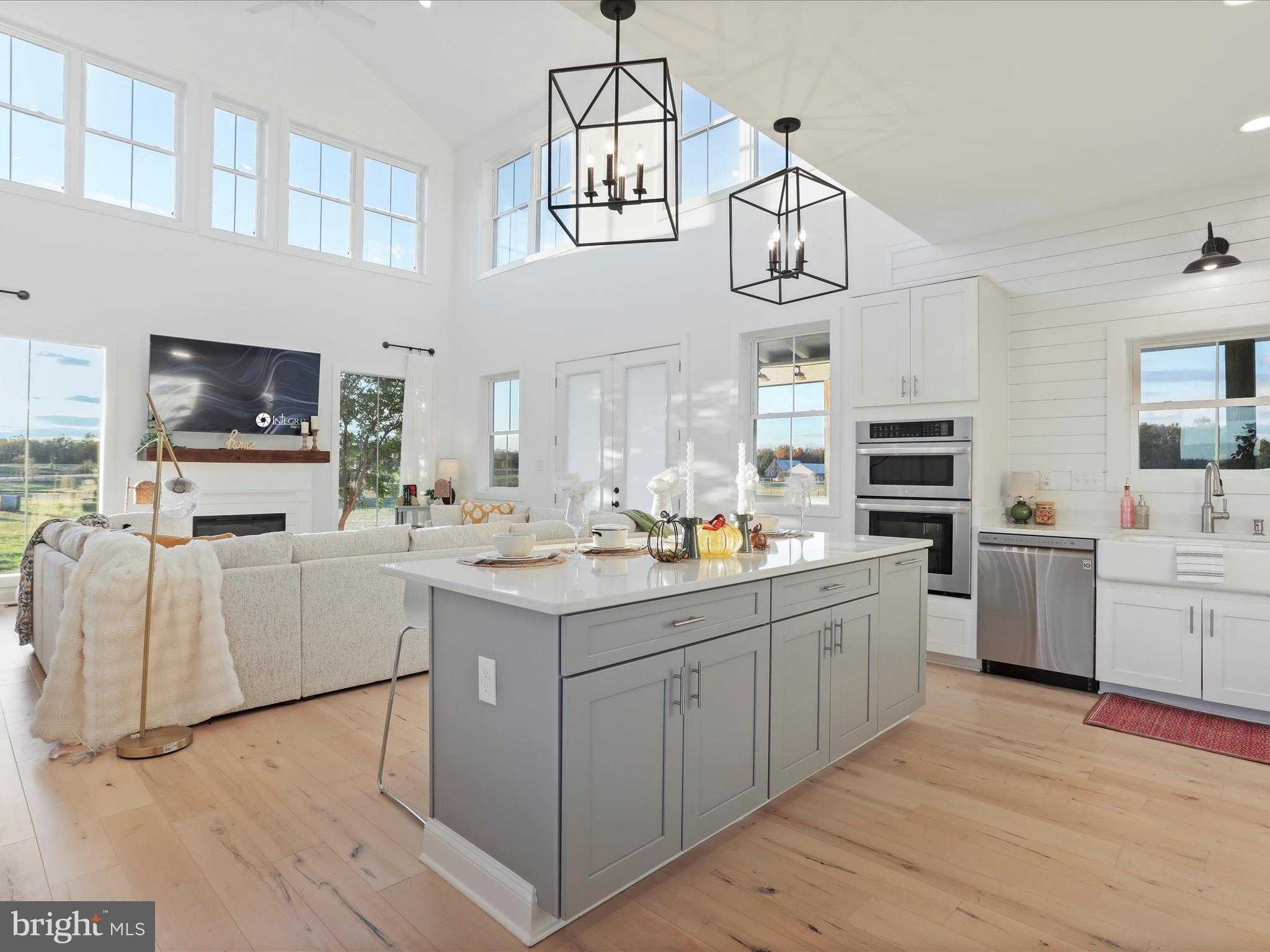 197 Rawhide Ln photo 14