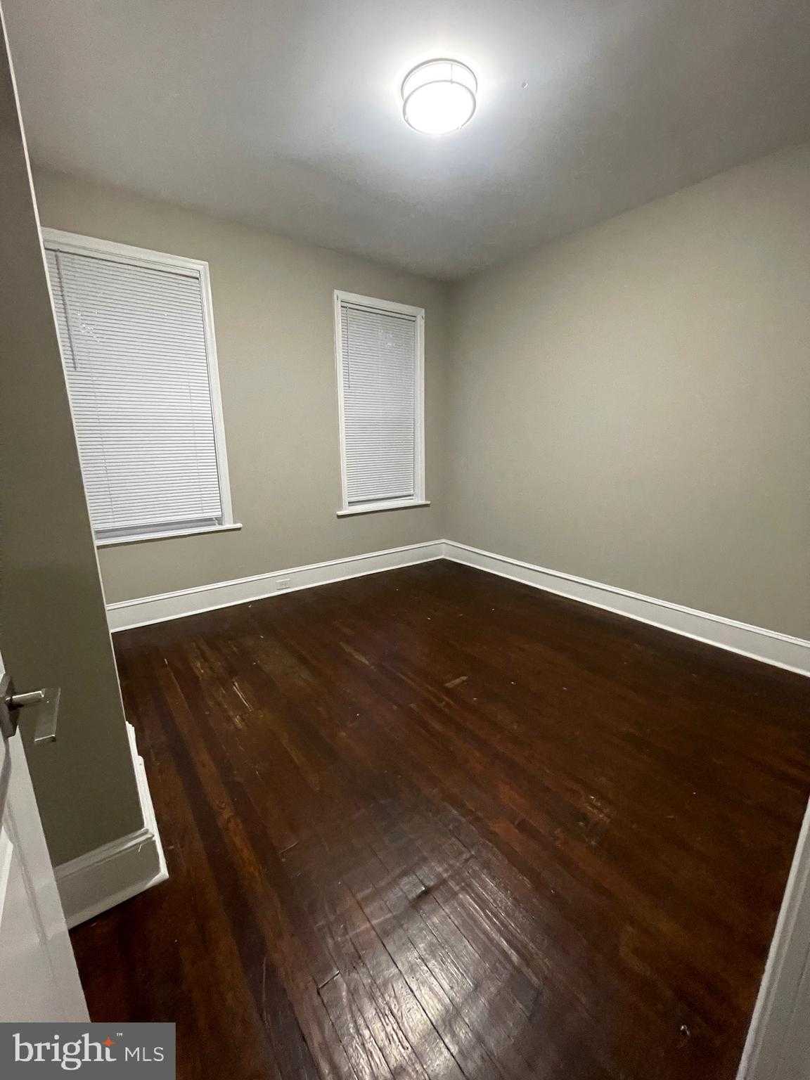 143 N 59th St photo 36