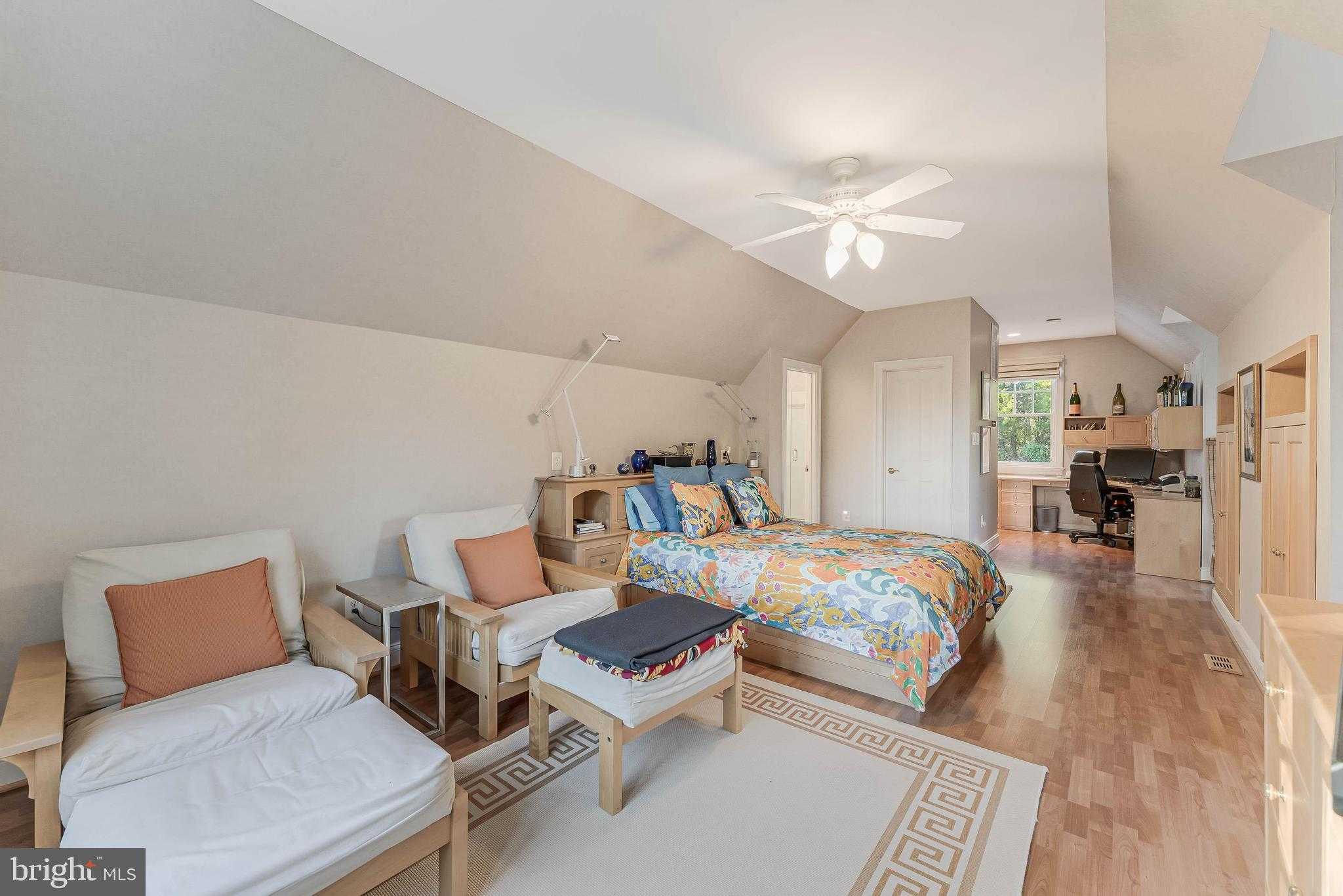 615 Kentland Dr photo 55