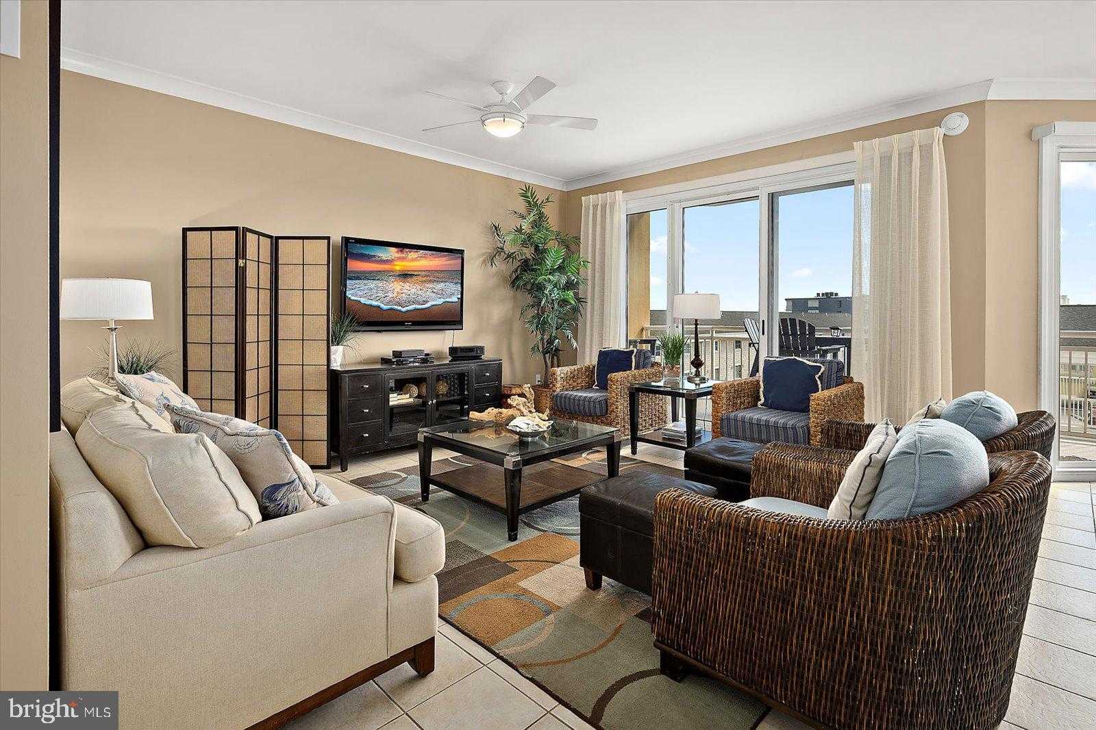 2 48th St Unit 304 photo 6