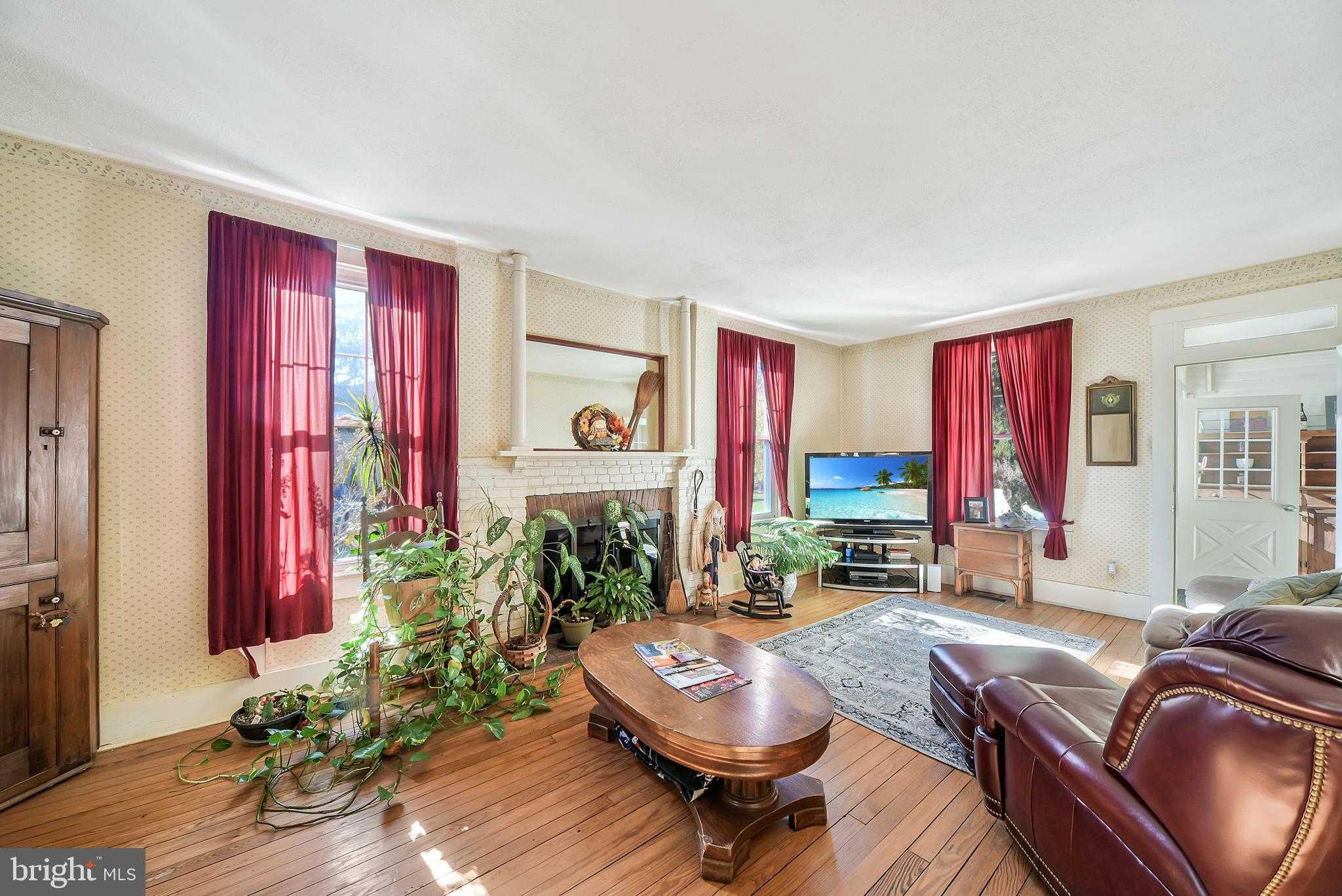 600 Rock Spring Church Rd photo 16