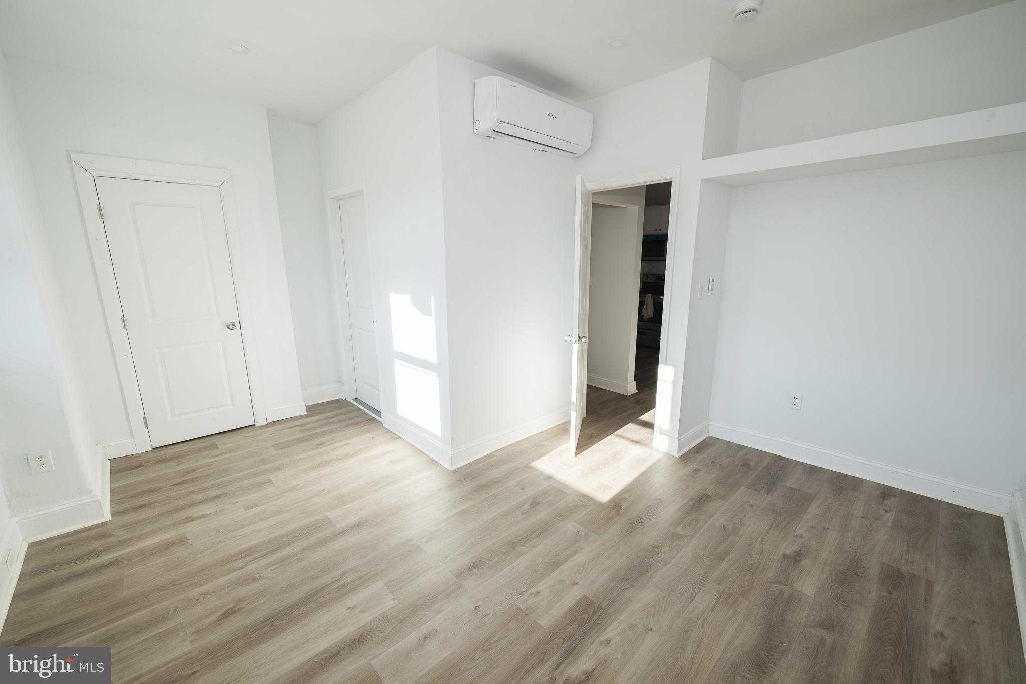 427 N 33rd St photo 8