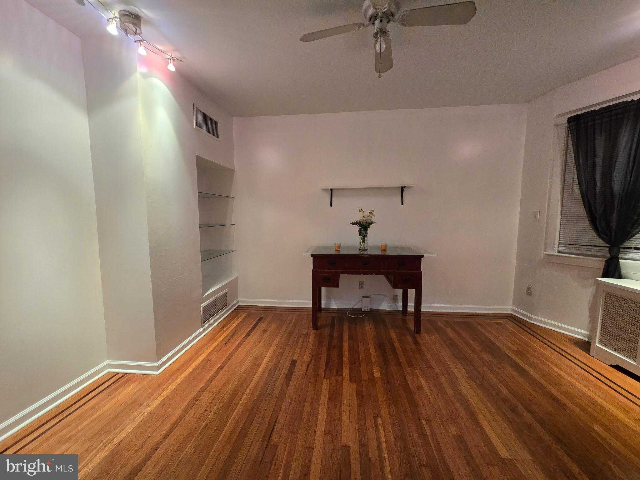 1806 Garrett Rd photo 8