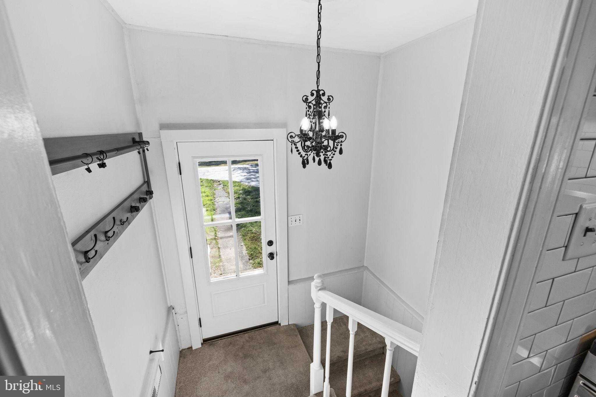 226 Hillcrest Dr photo 20