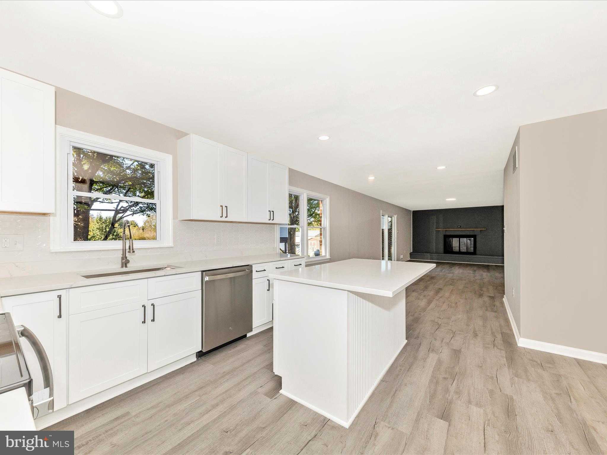 2431 Quebec School Rd photo 7