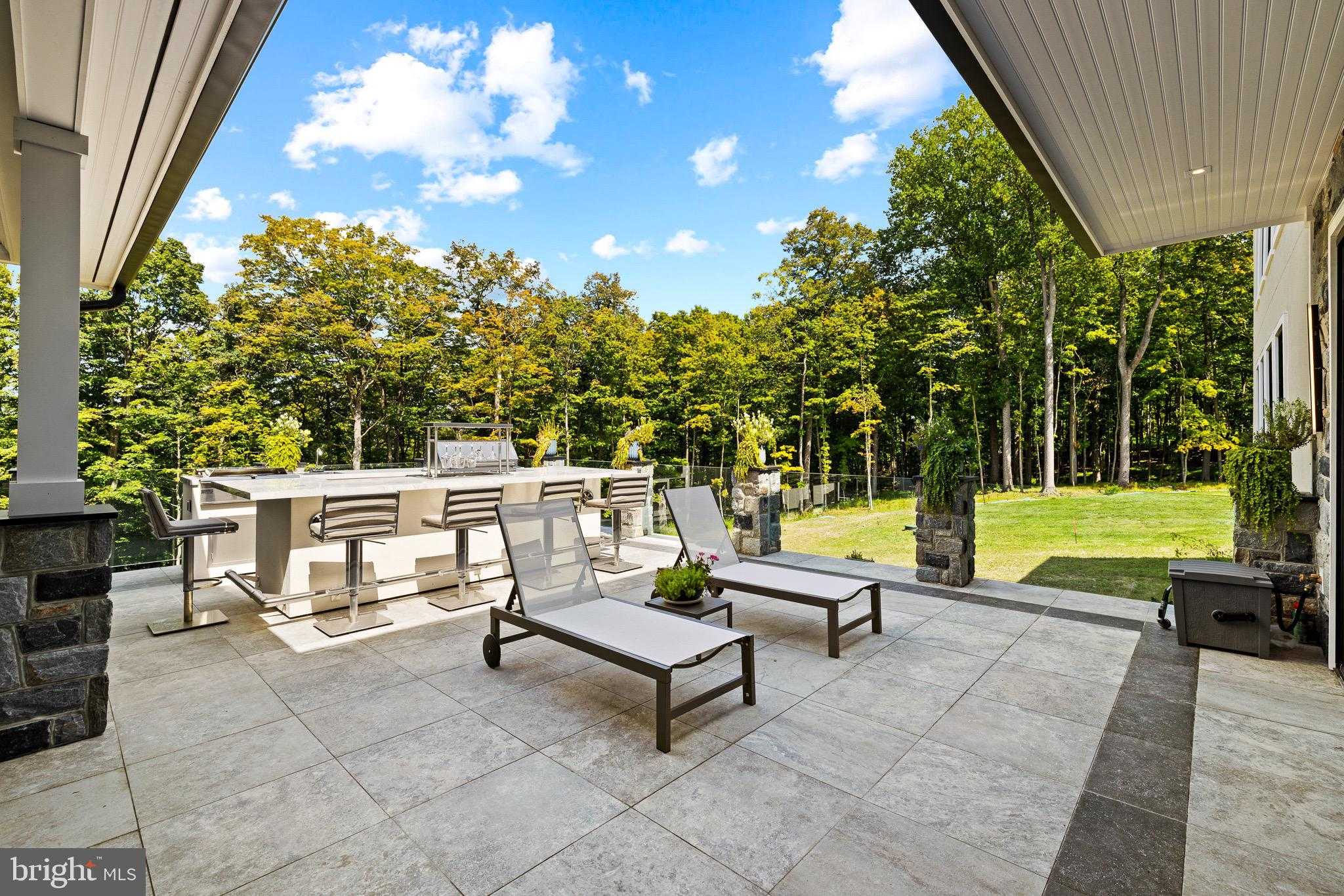 5895 Rodgers Rd photo 23