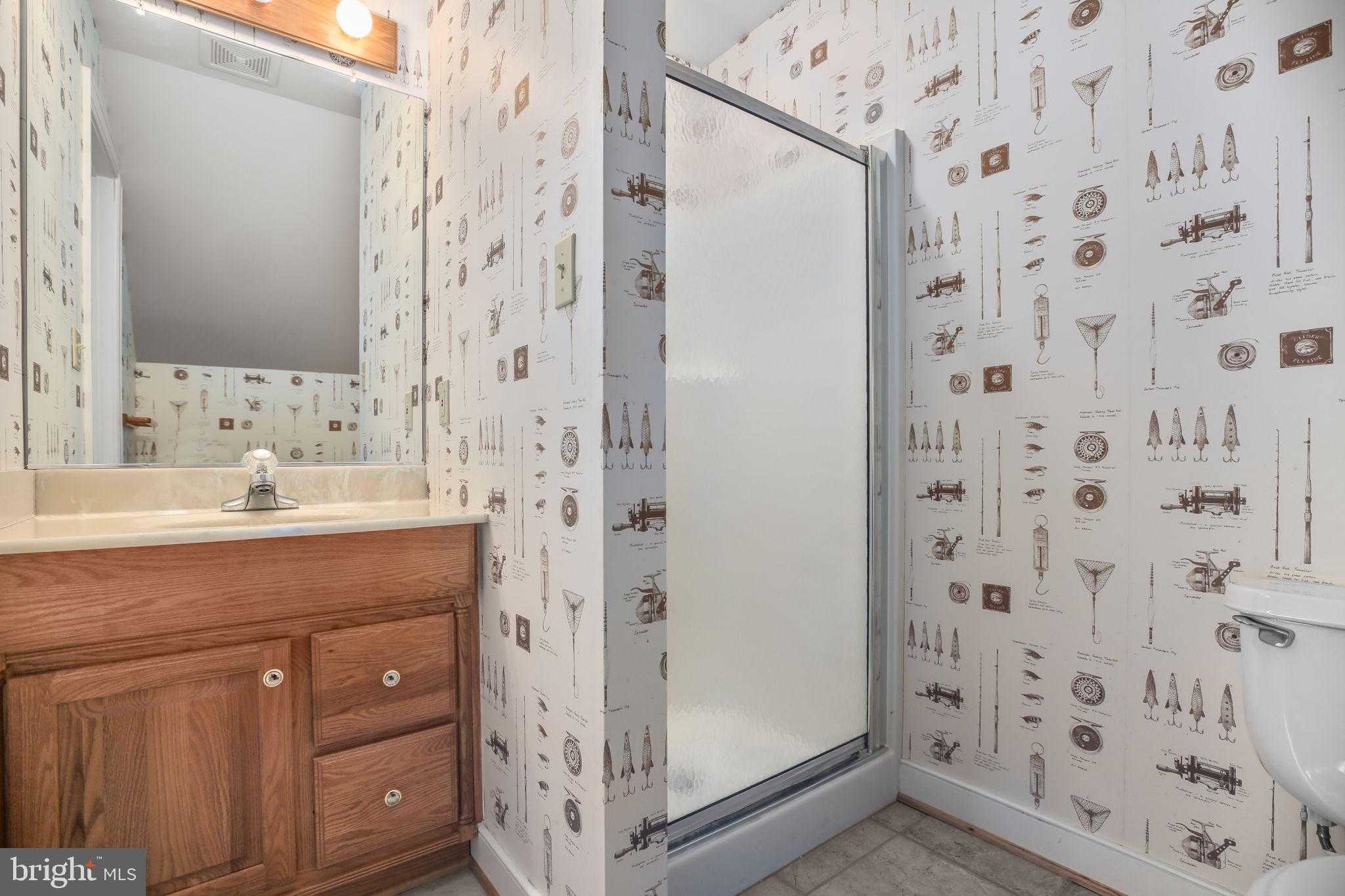 200 Kent Ave photo 64