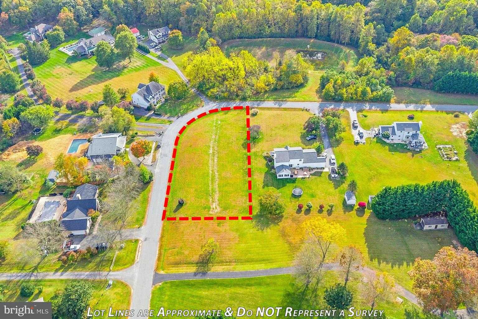 108 Lance Ct photo 2