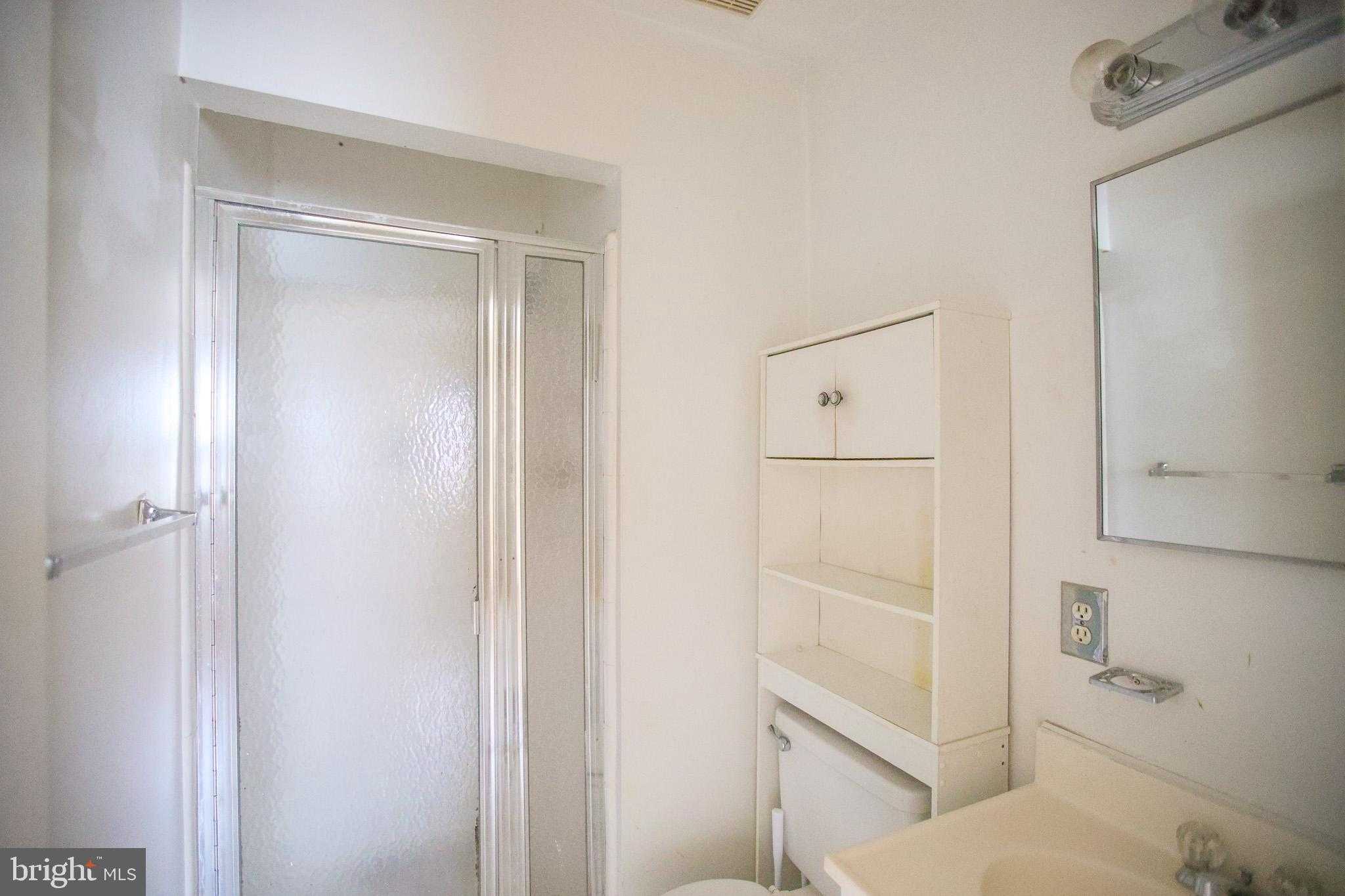 9002 Continental Pl photo 25