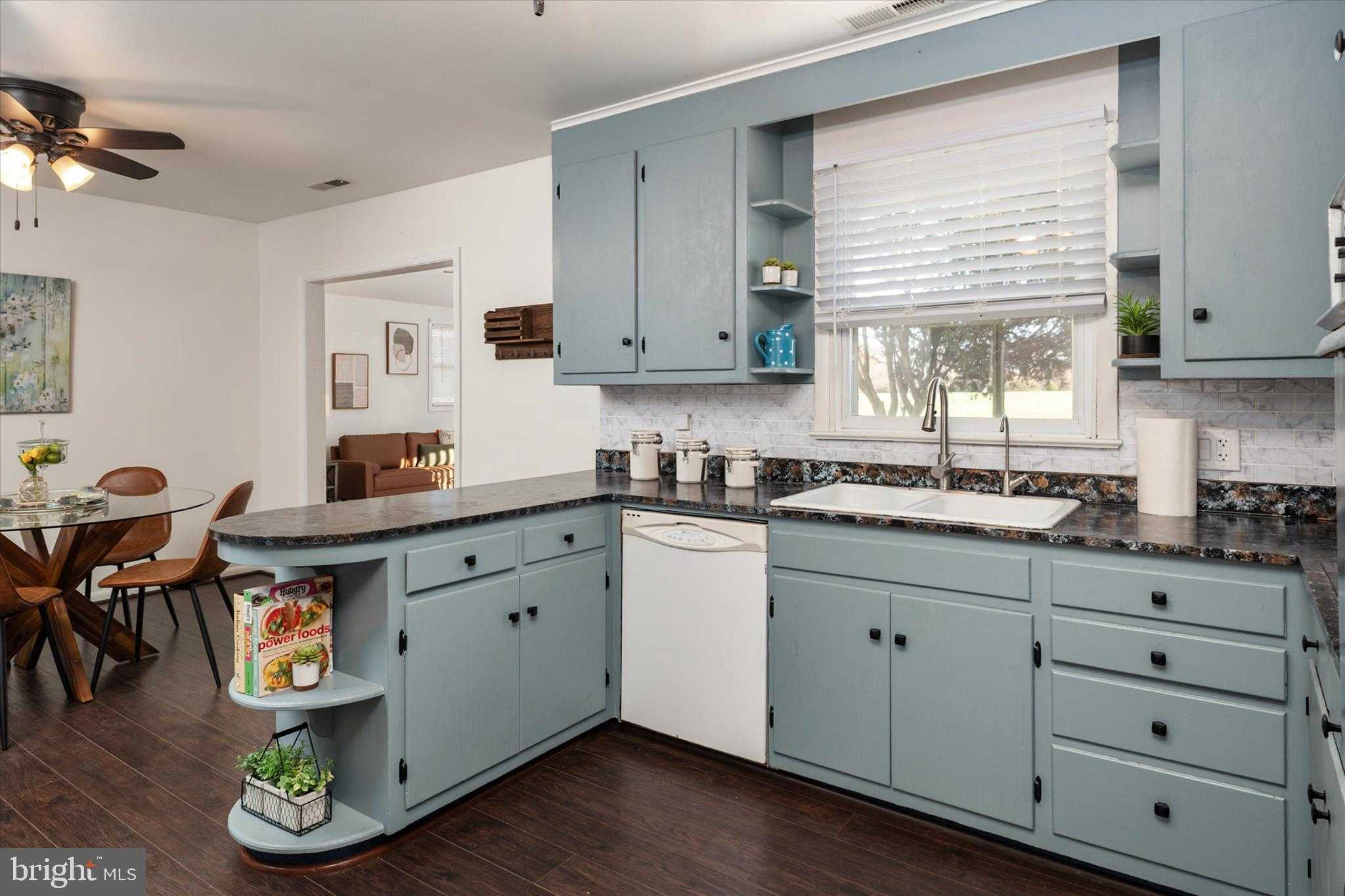 4305 Langrell Rd photo 8