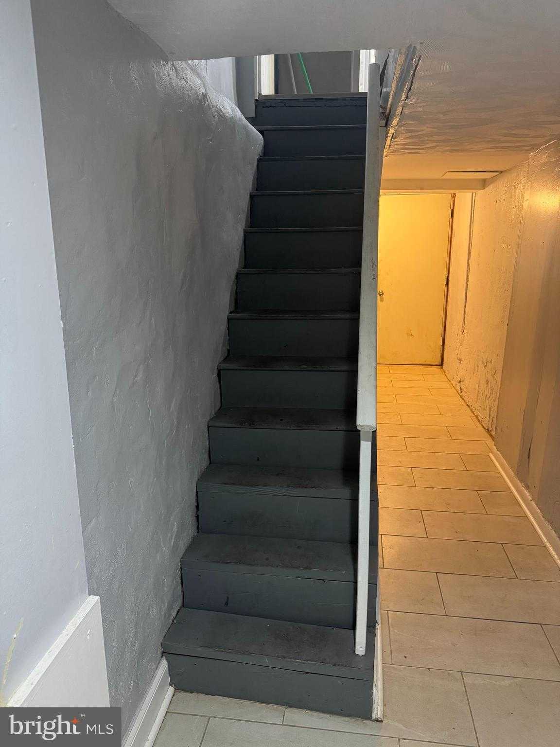 192 Fairview Ave photo 16