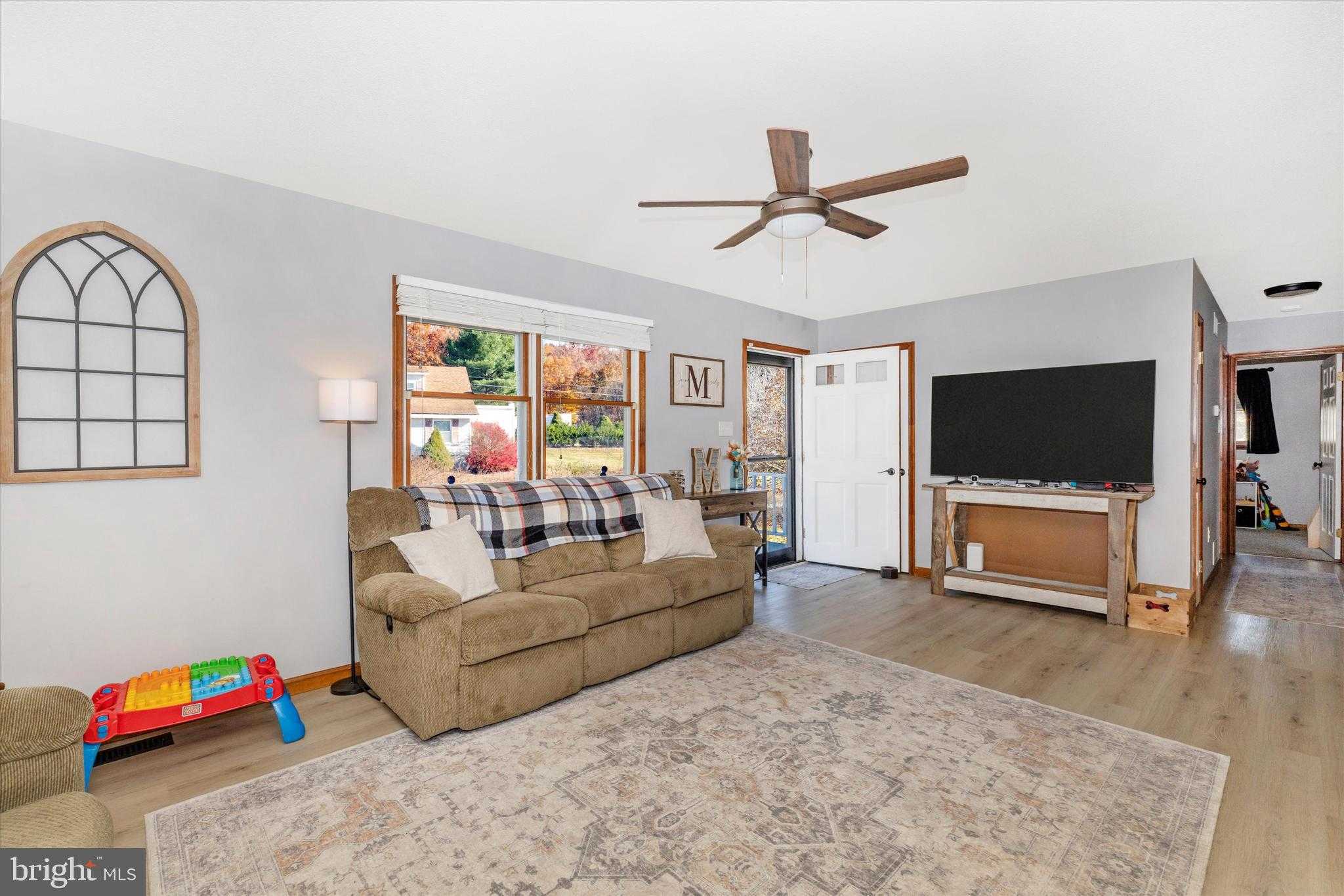 292 Bridget Rd photo 8