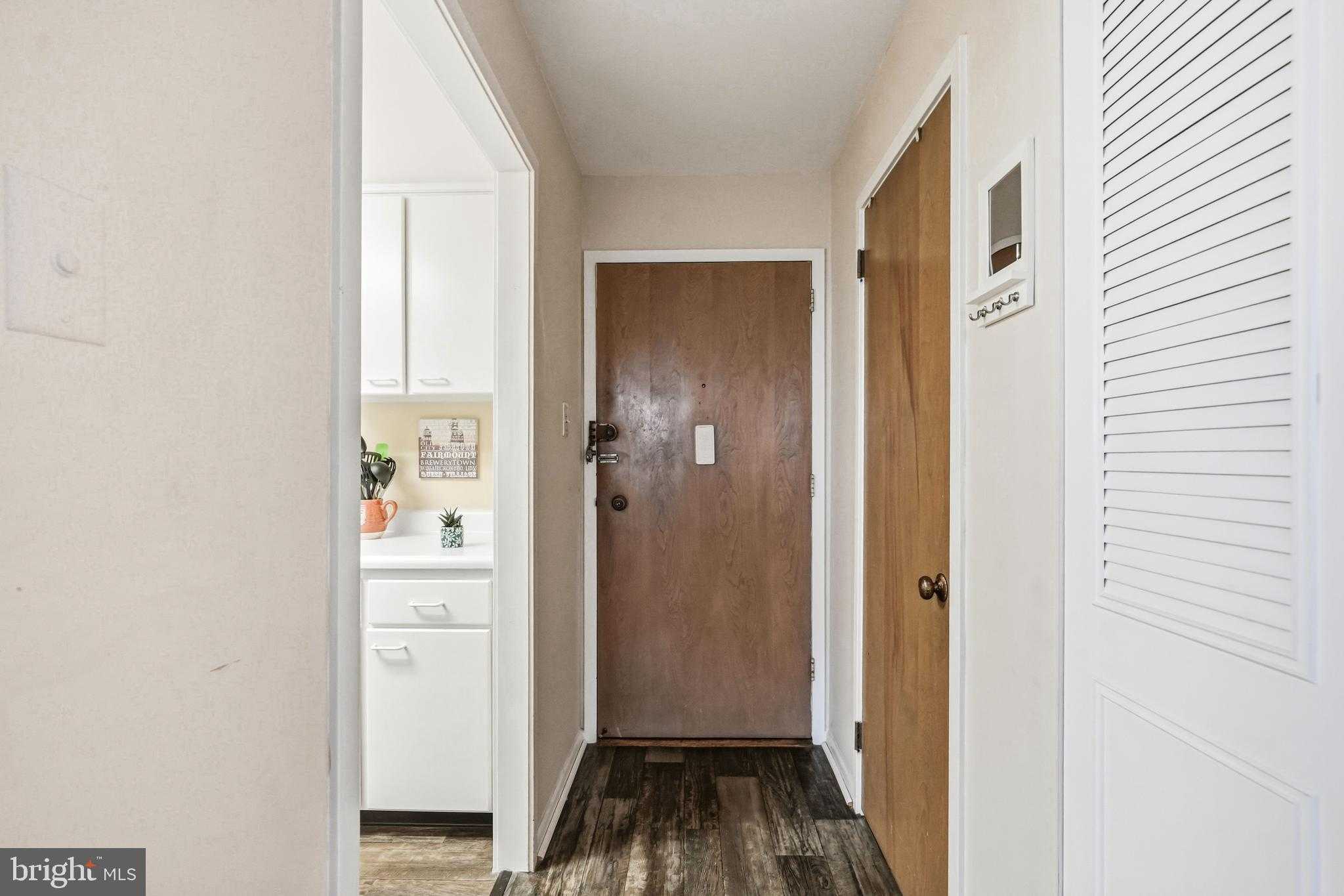 309 Florence Ave Apt 511n photo 4