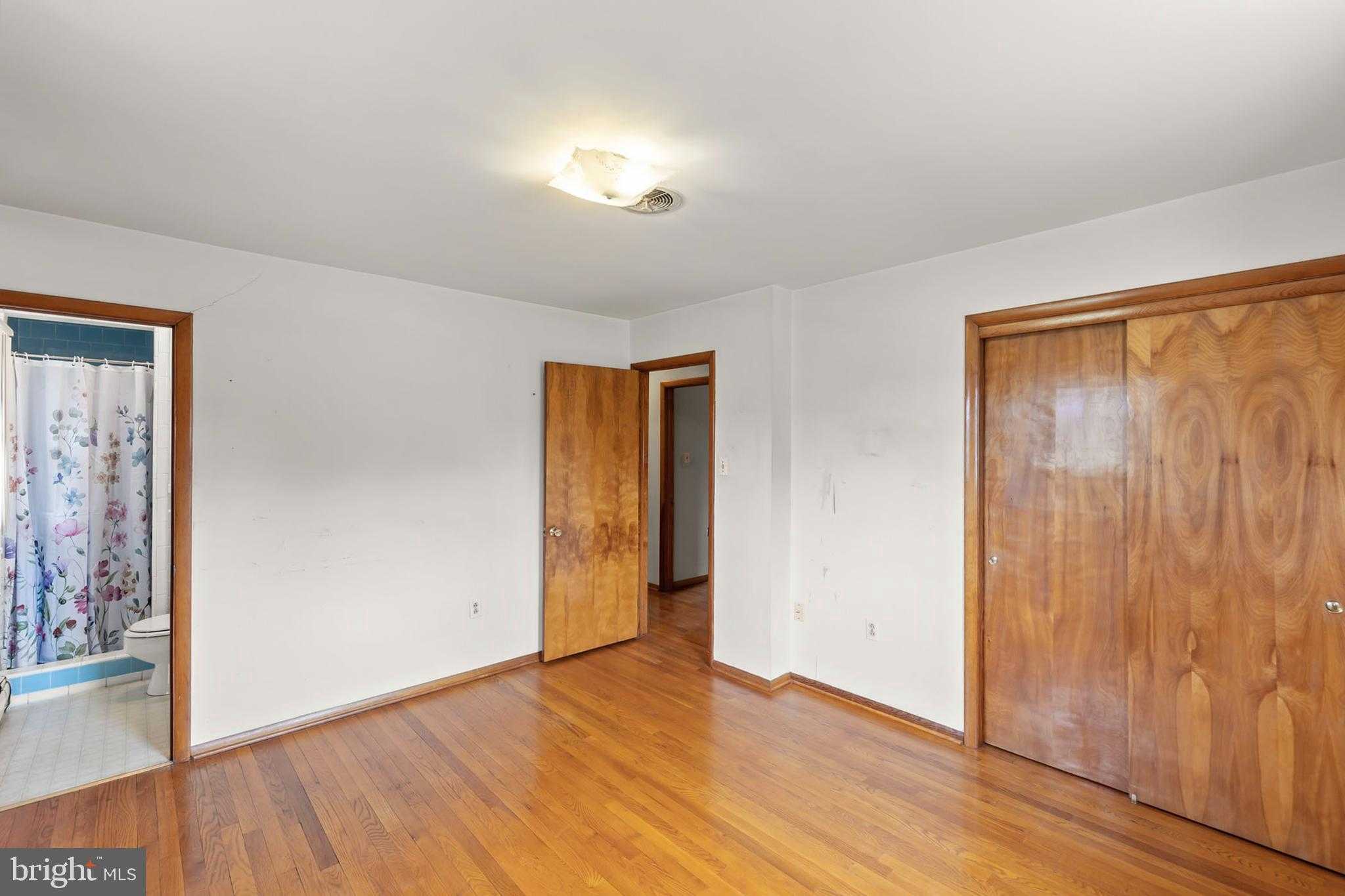 101 Molden Dr photo 13