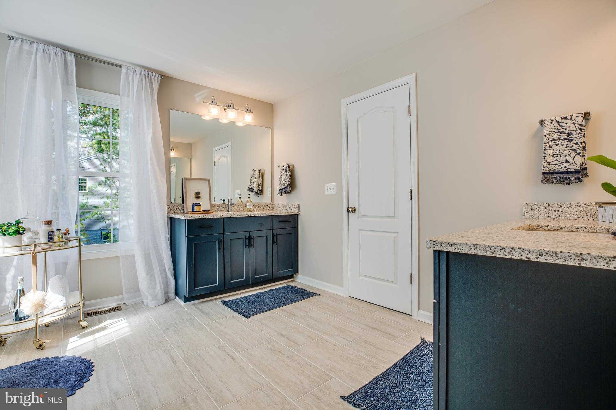 47 Hempstead Ln photo 30