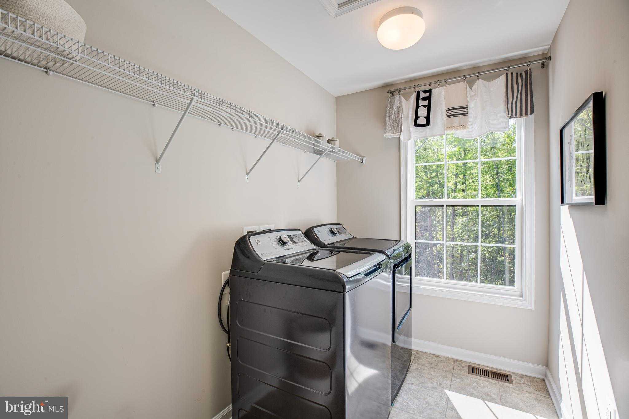 47 Hempstead Ln photo 44