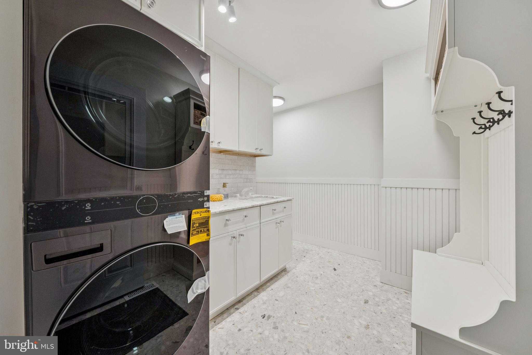 11000 Oakton Woods Way photo 70