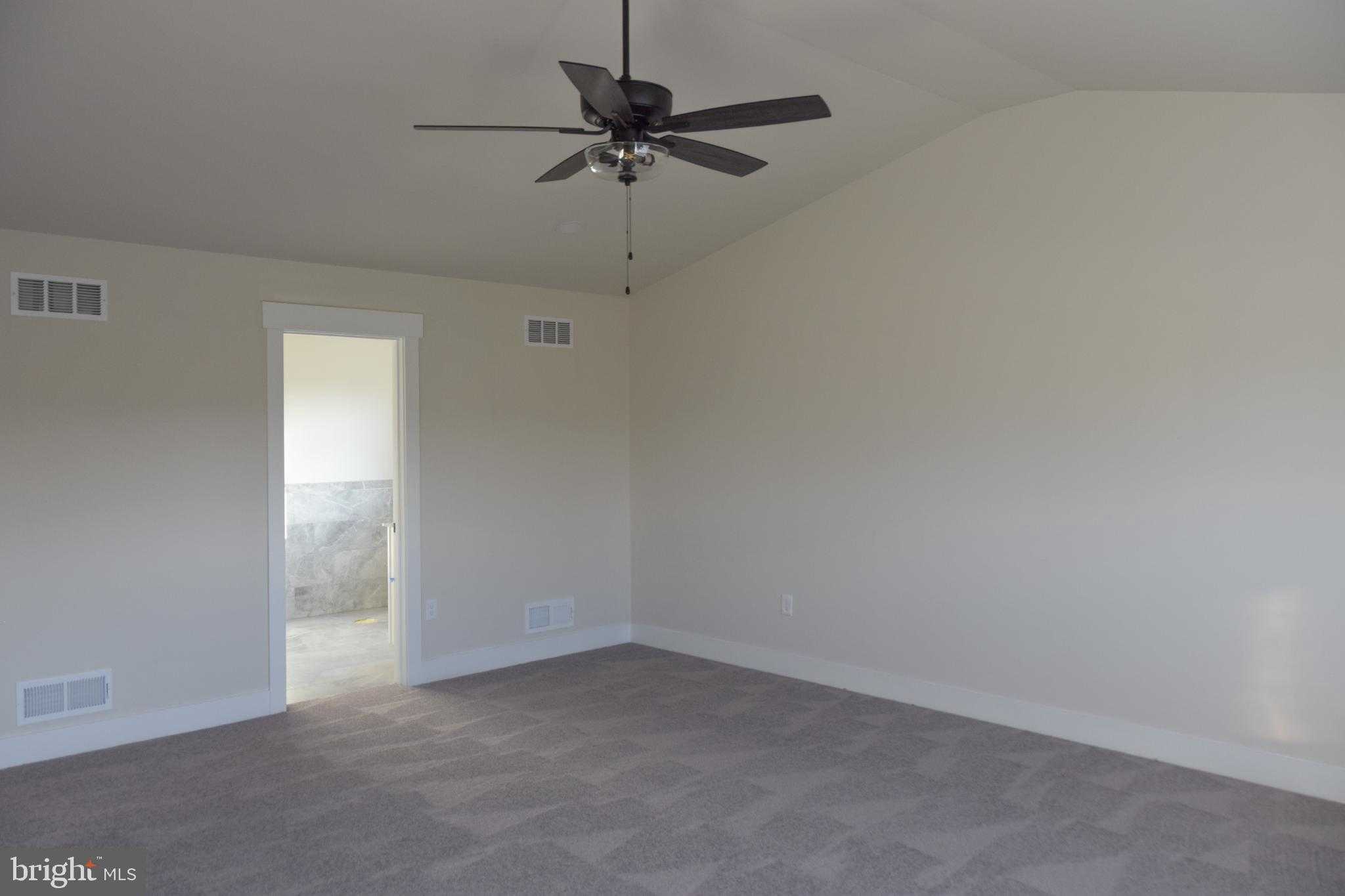 217 E Wilson Ave photo 10