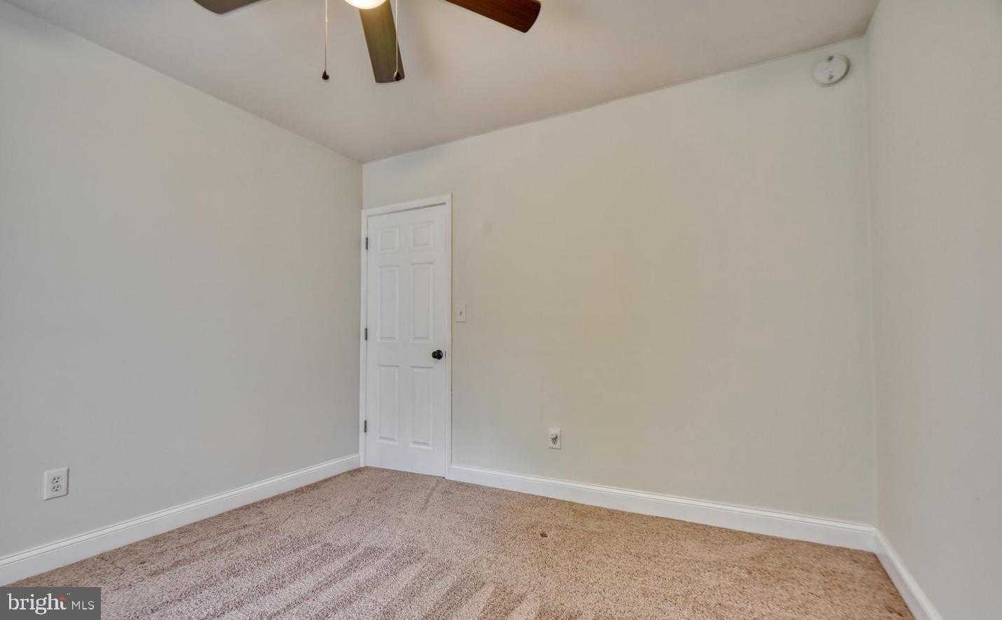 204 N Port St photo 14