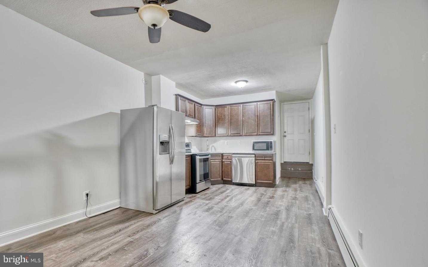 204 N Port St photo 4