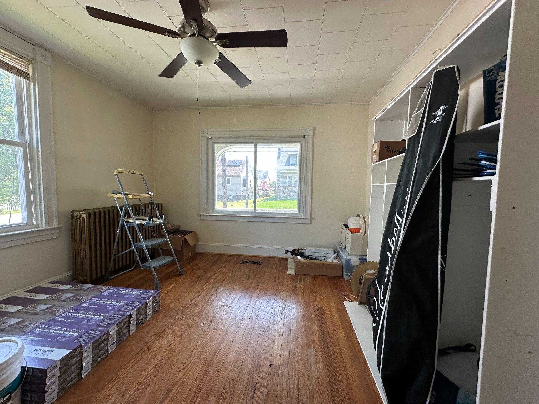 2116 Lorraine Ave photo 10