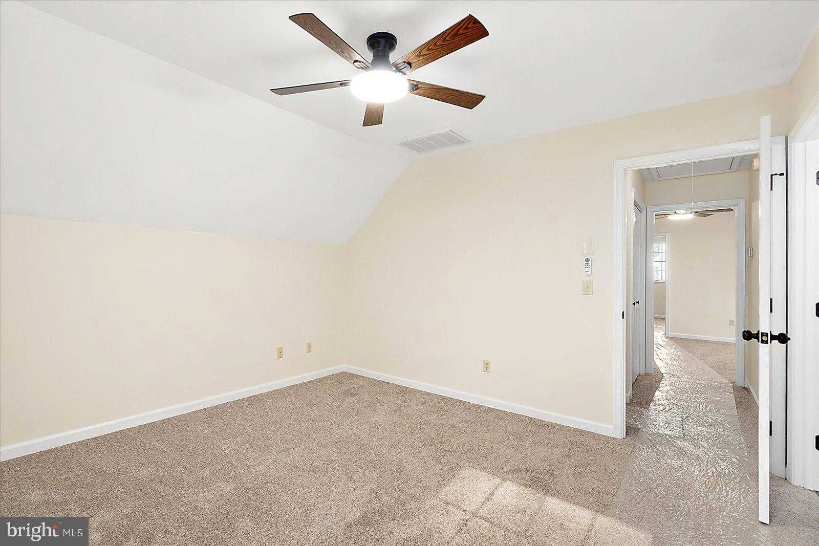 5991 Hounds Bay Cir photo 36