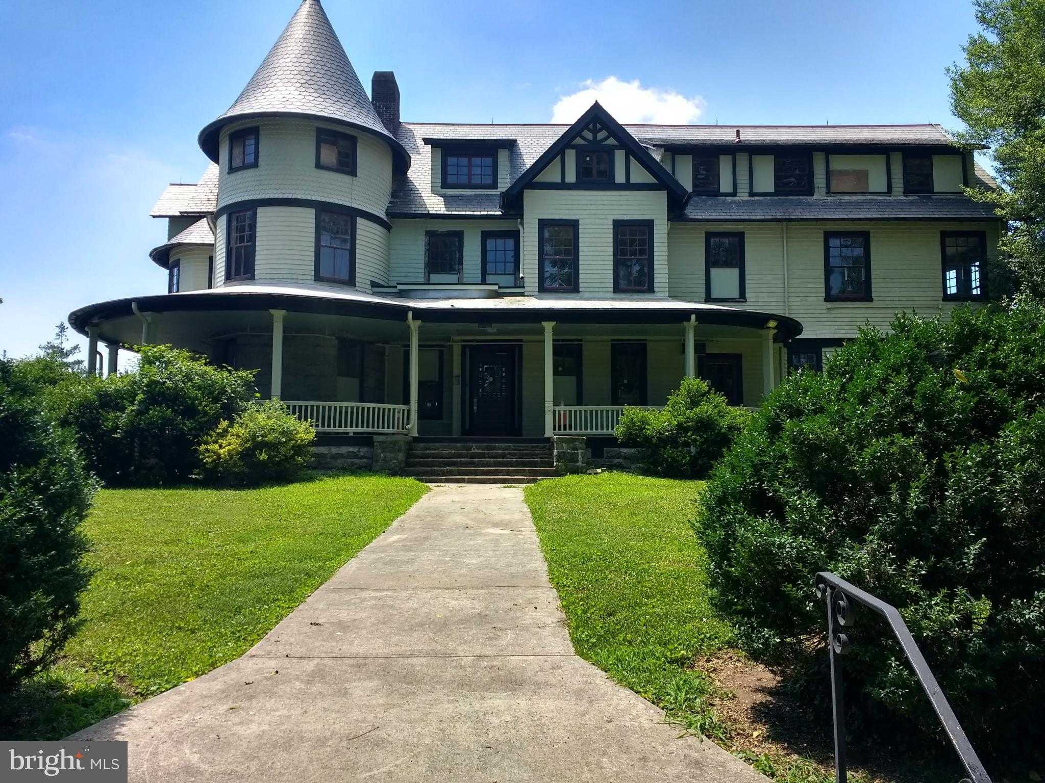 10212 Montgomery Ave, Kensington